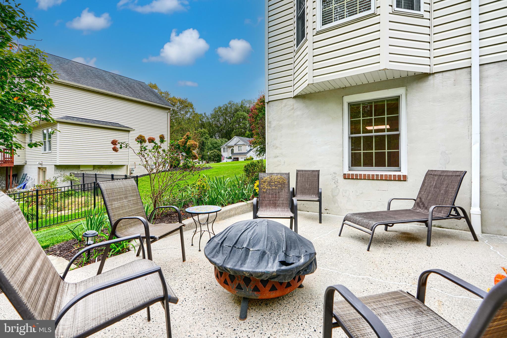PLUMTREE ESTATES - Residential