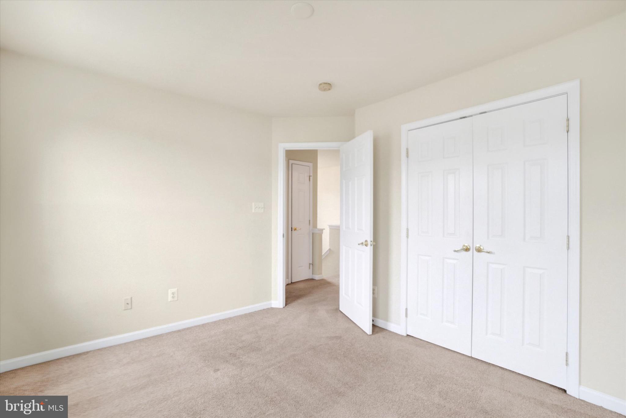 IRON BRIDGE LANDING - Residential