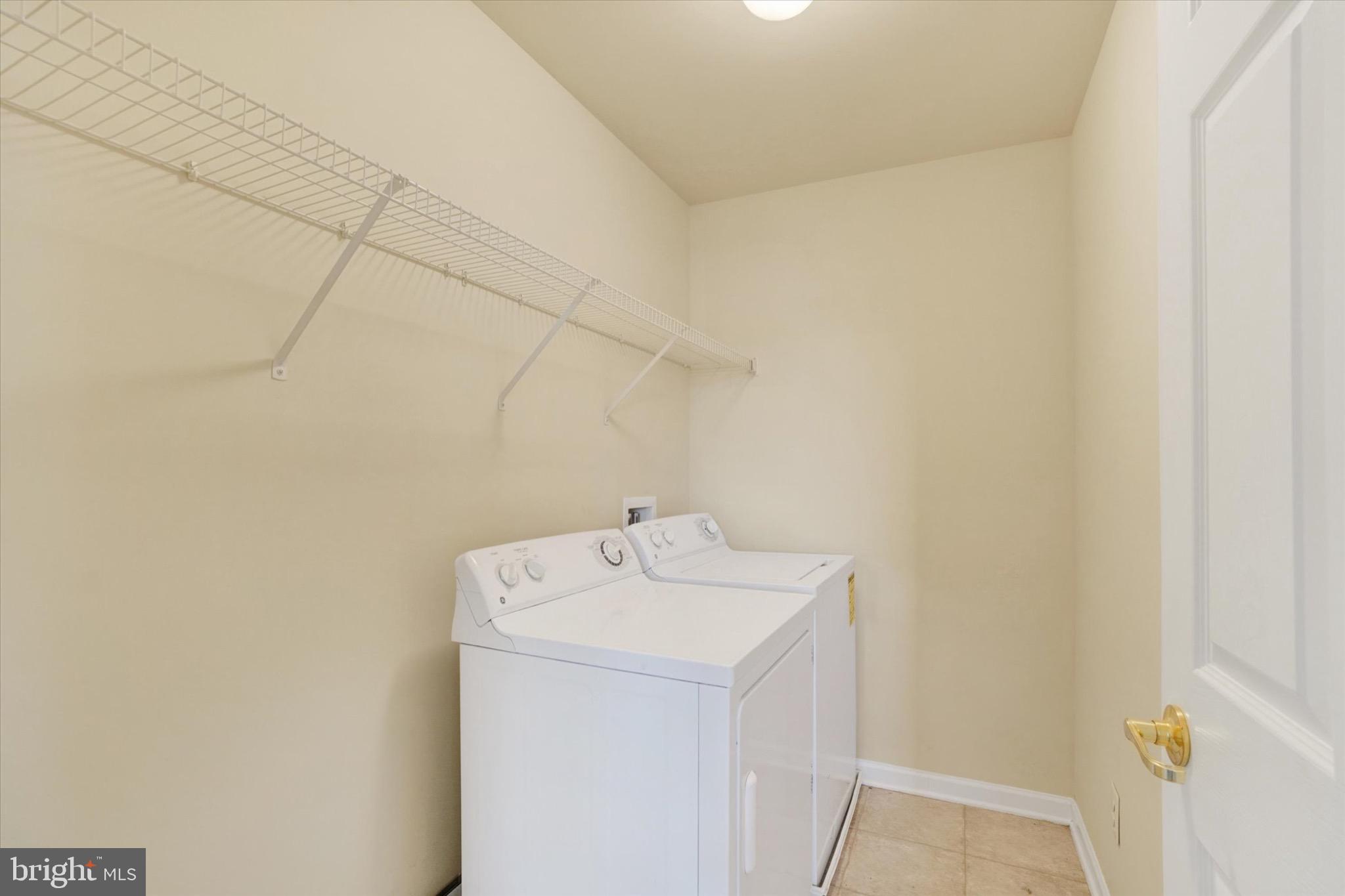 IRON BRIDGE LANDING - Residential