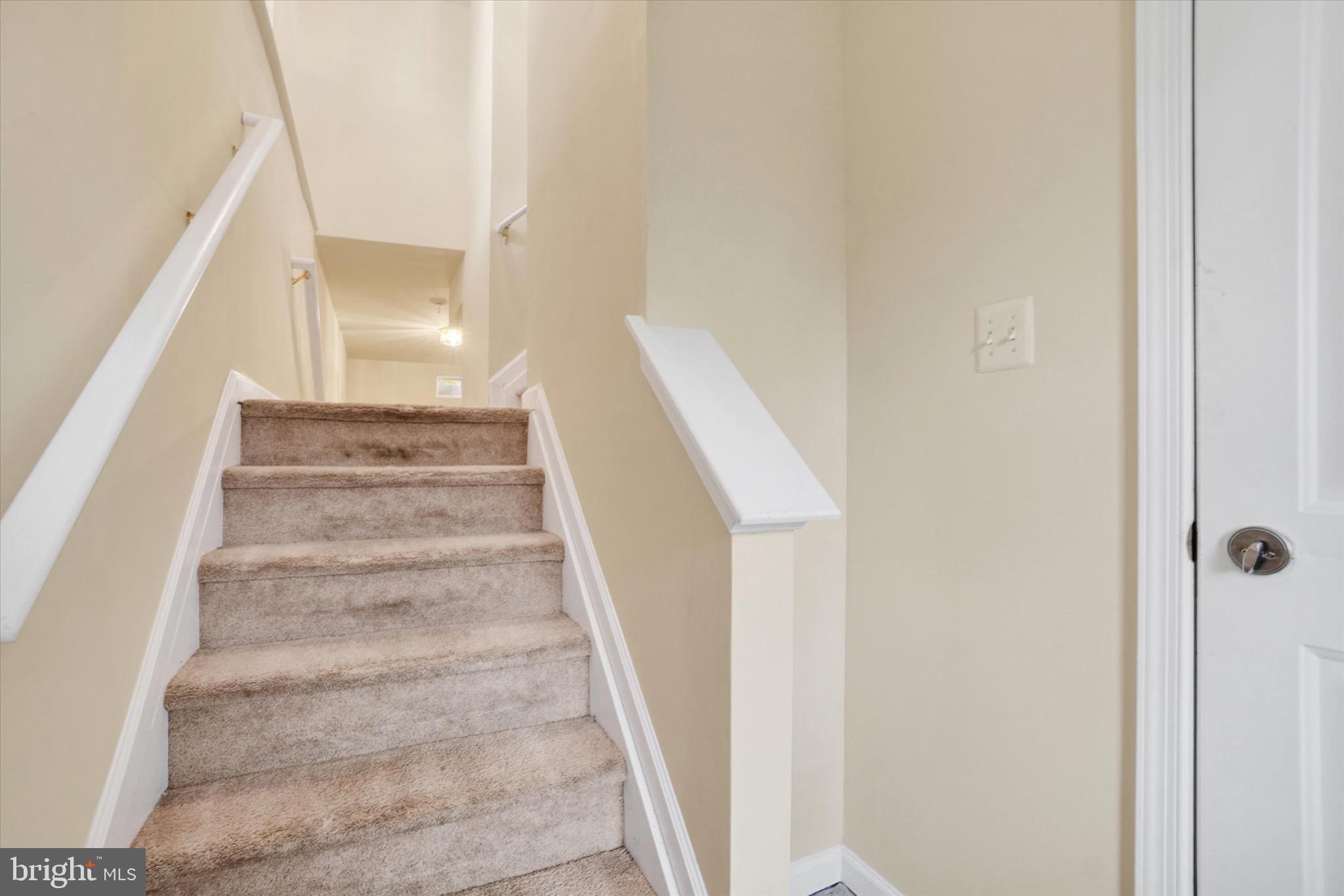 IRON BRIDGE LANDING - Residential