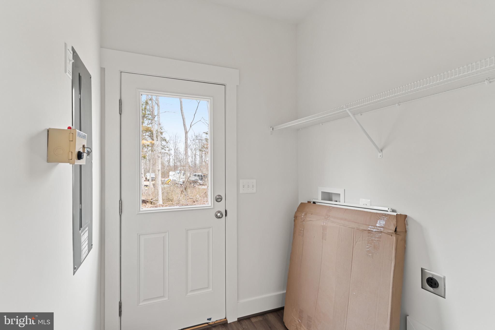 BROAD RUN - Residential