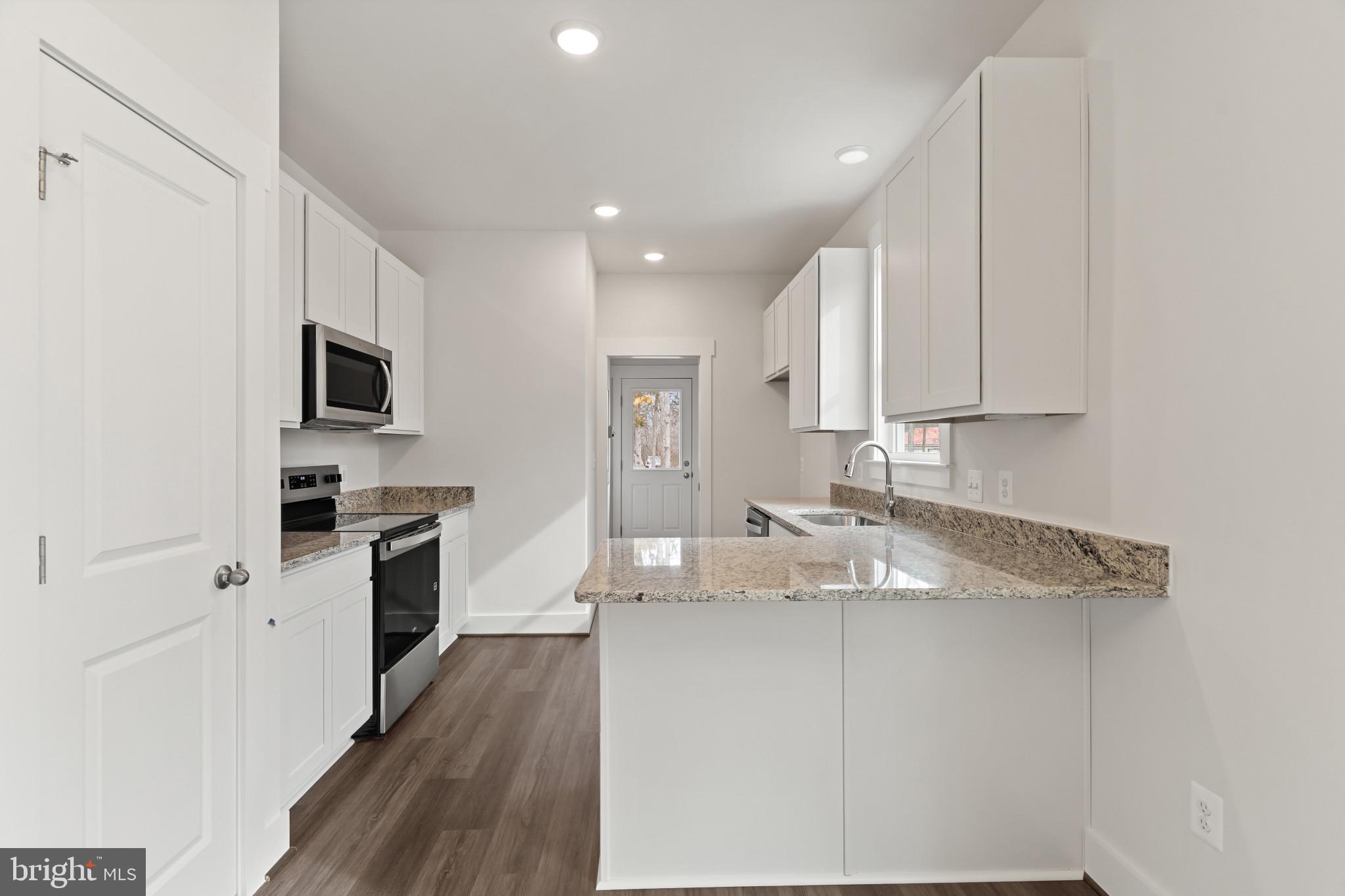 BROAD RUN - Residential