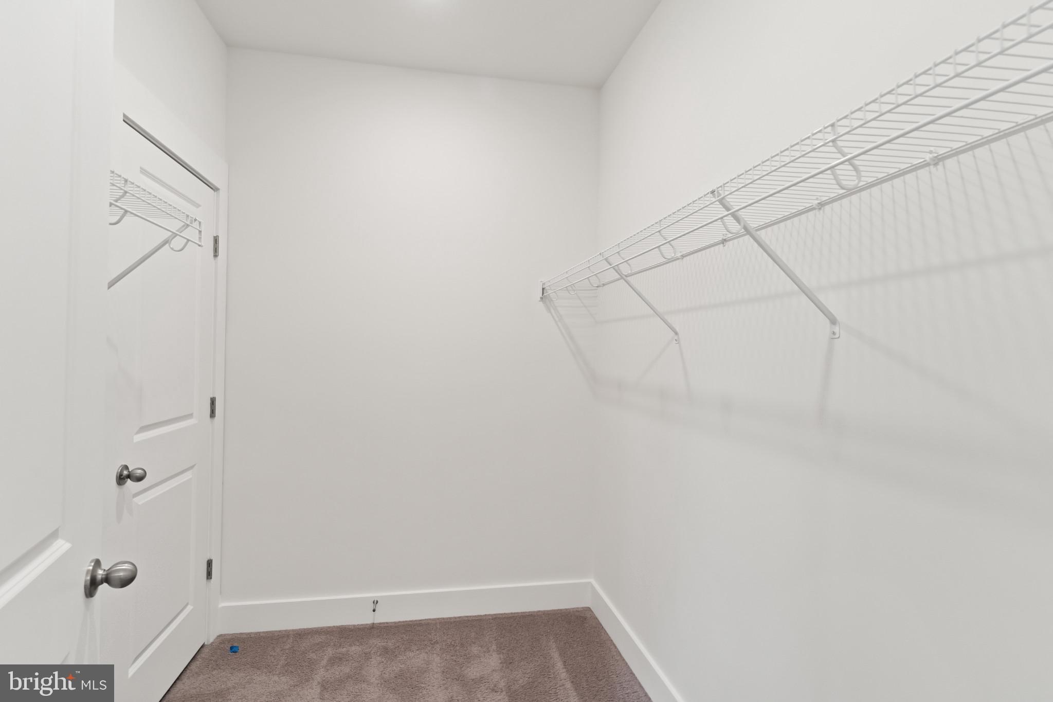 BROAD RUN - Residential