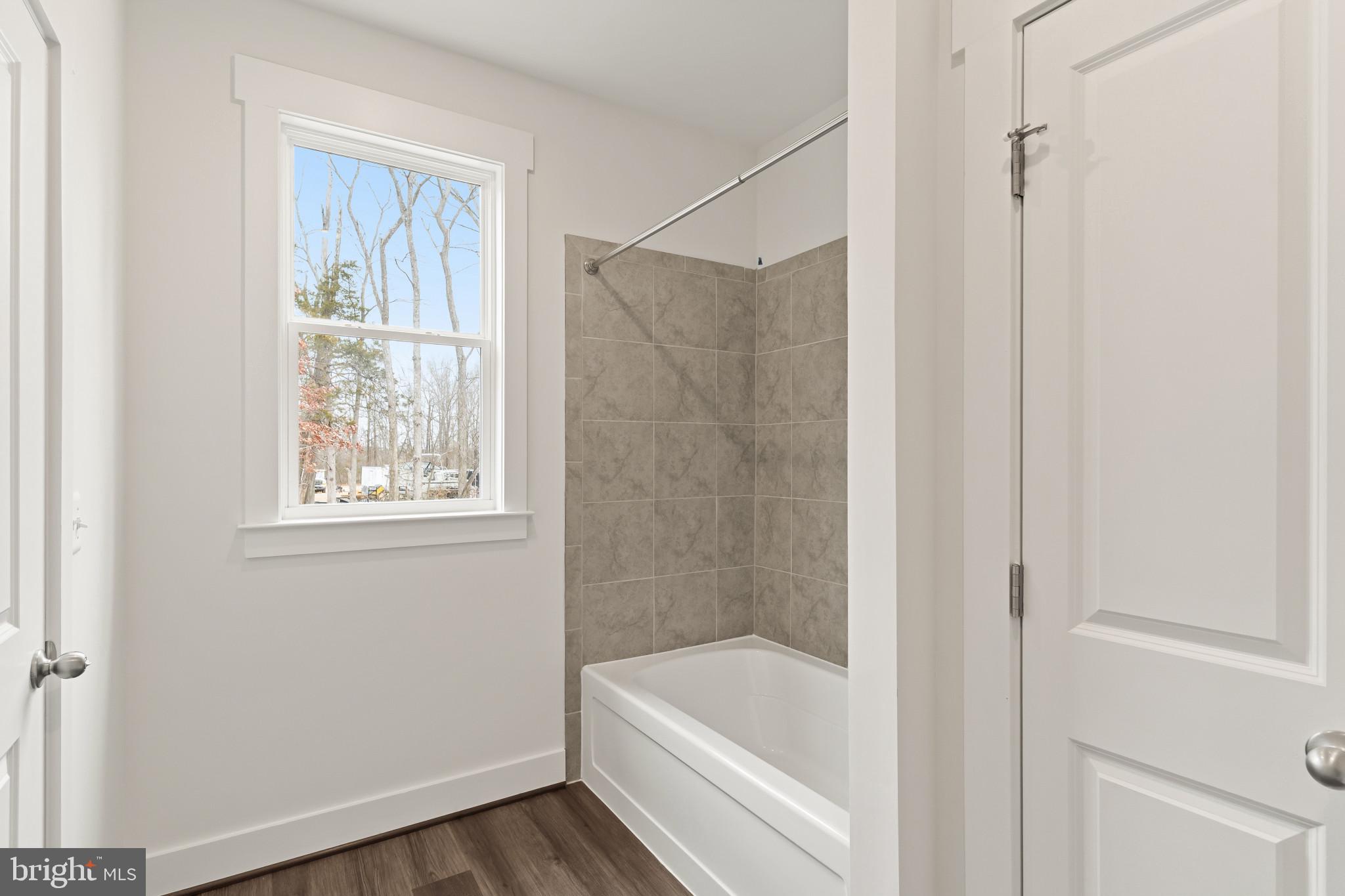 BROAD RUN - Residential