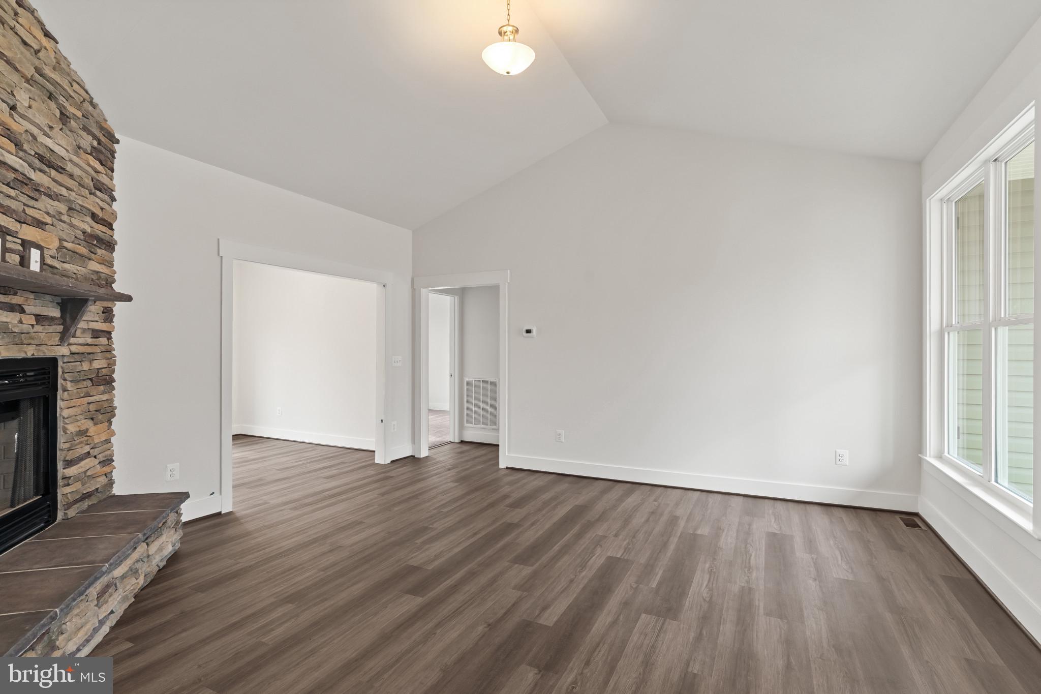 BROAD RUN - Residential