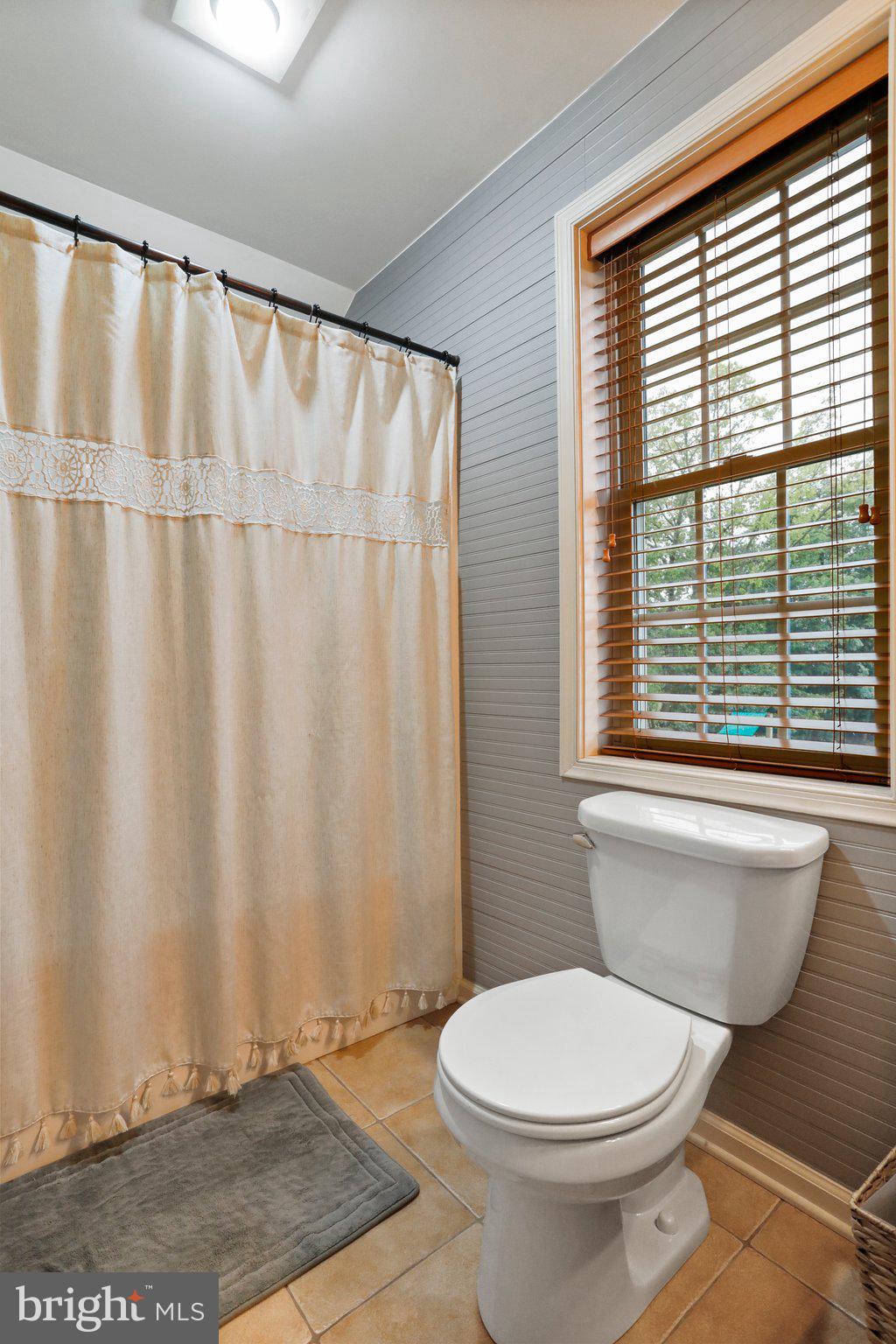 LAURICH RIDGE - Residential