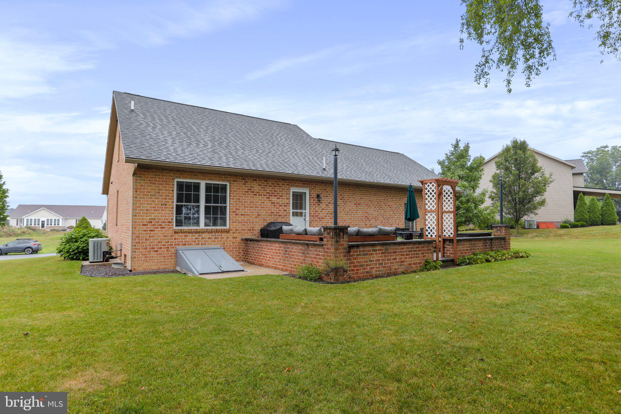 LAURICH RIDGE - Residential