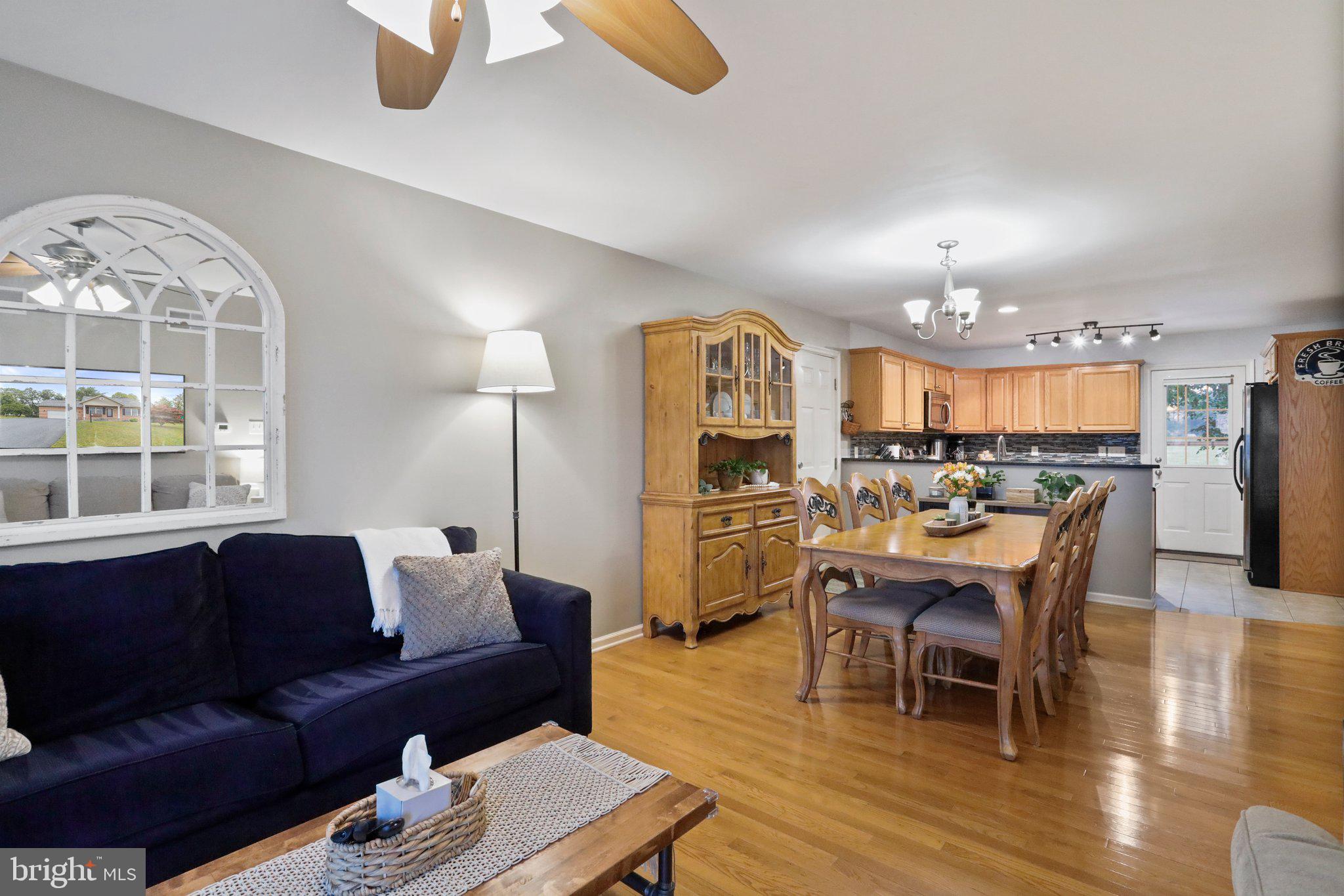 LAURICH RIDGE - Residential