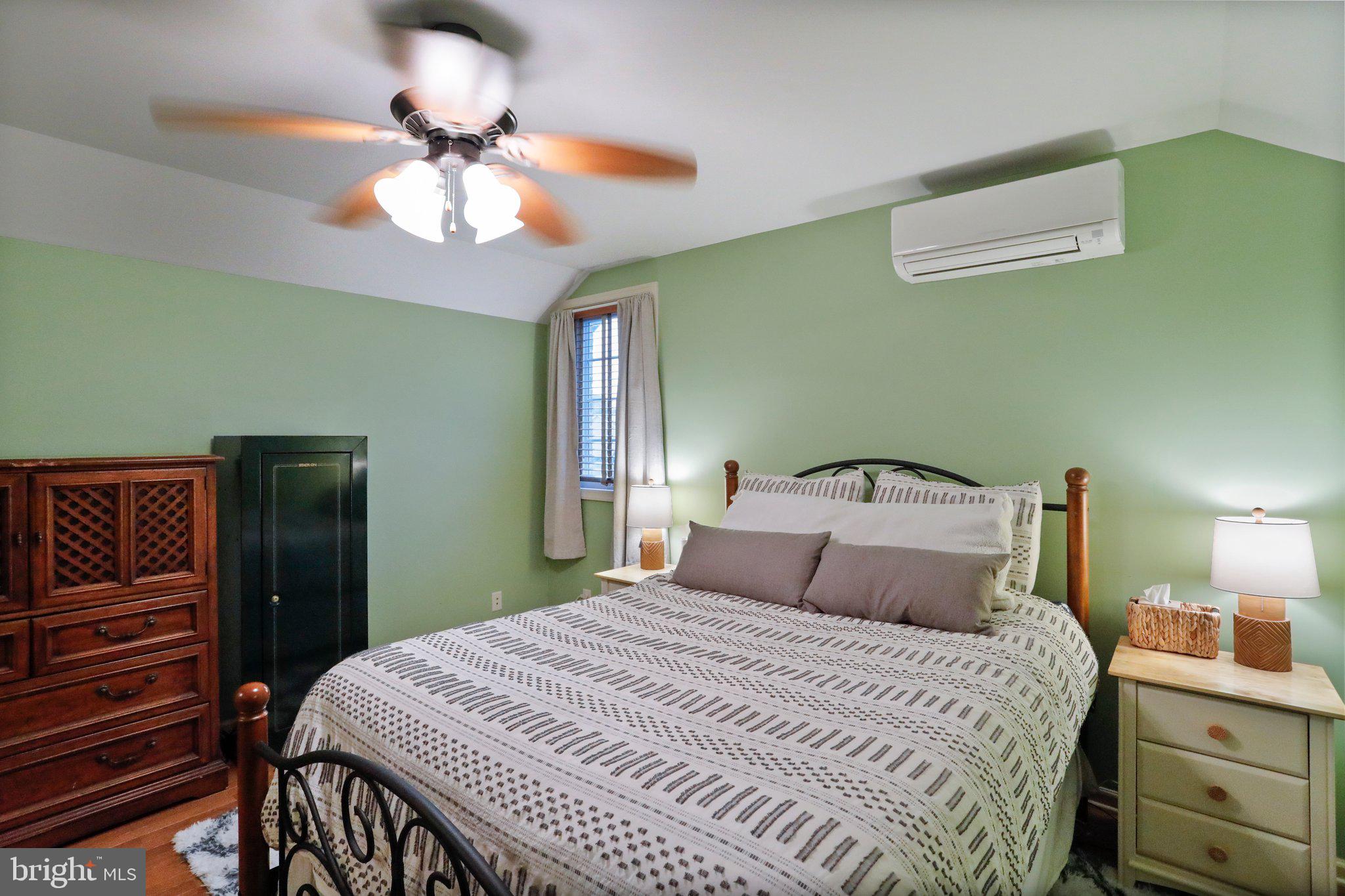 LAURICH RIDGE - Residential