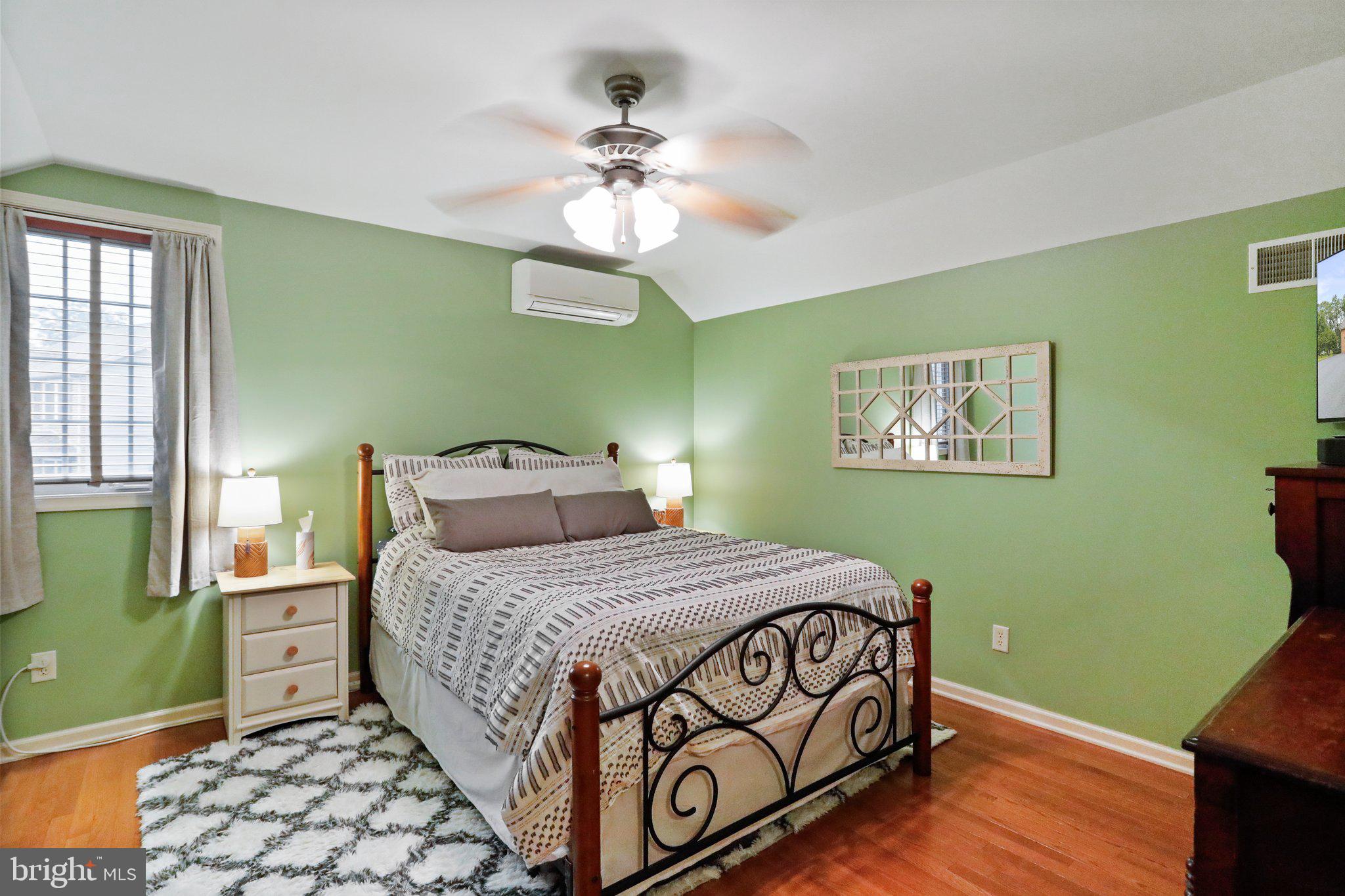 LAURICH RIDGE - Residential