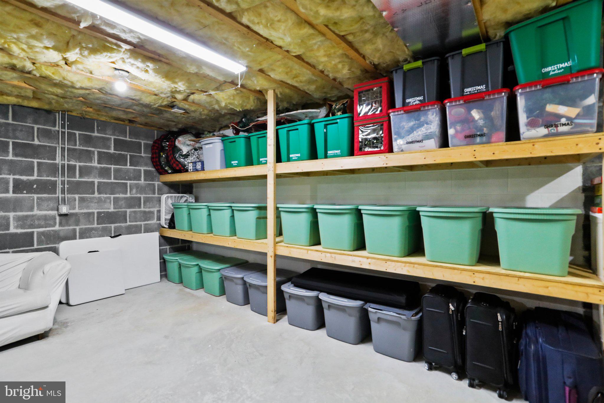 LAURICH RIDGE - Residential