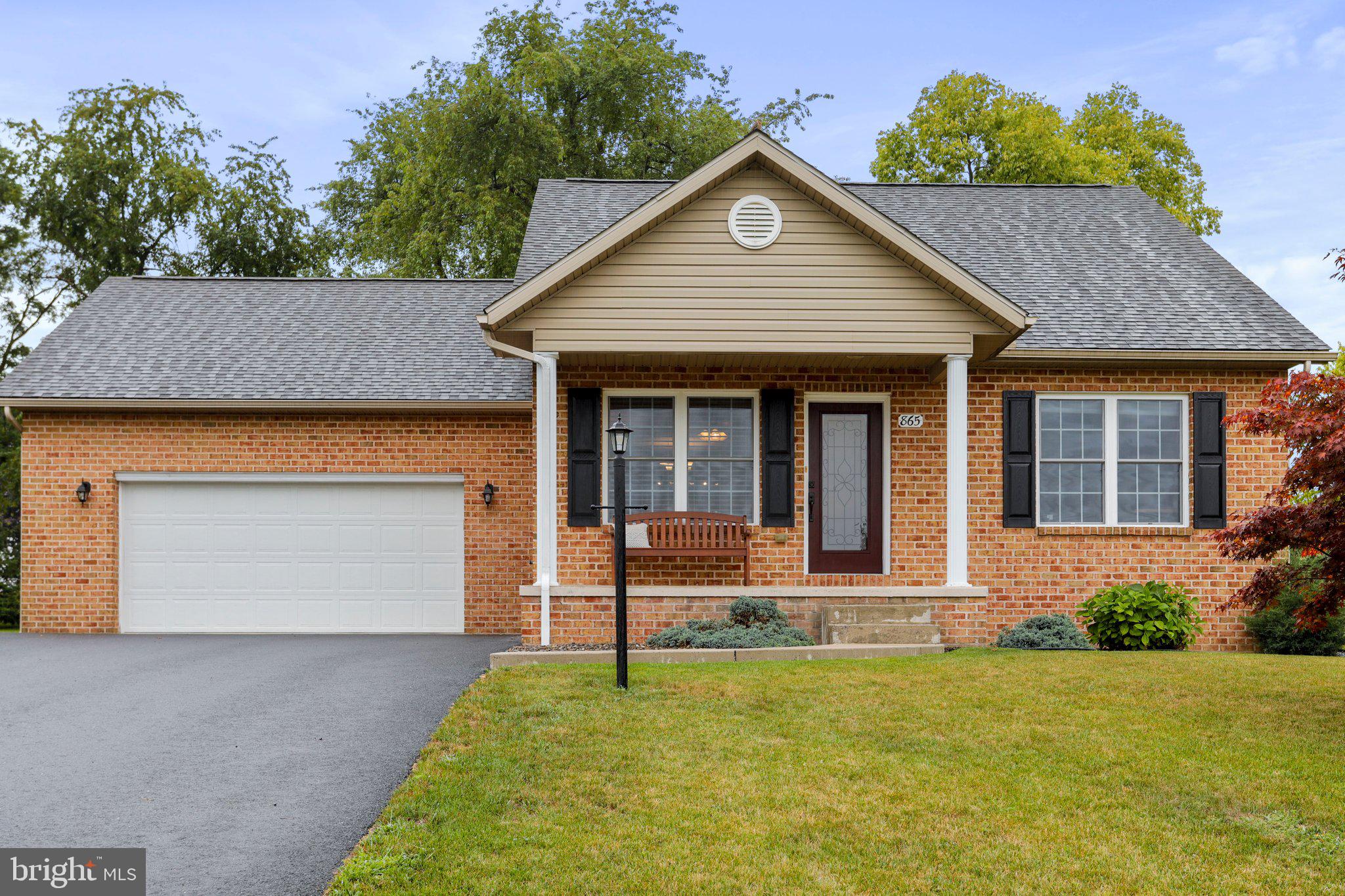 LAURICH RIDGE - Residential