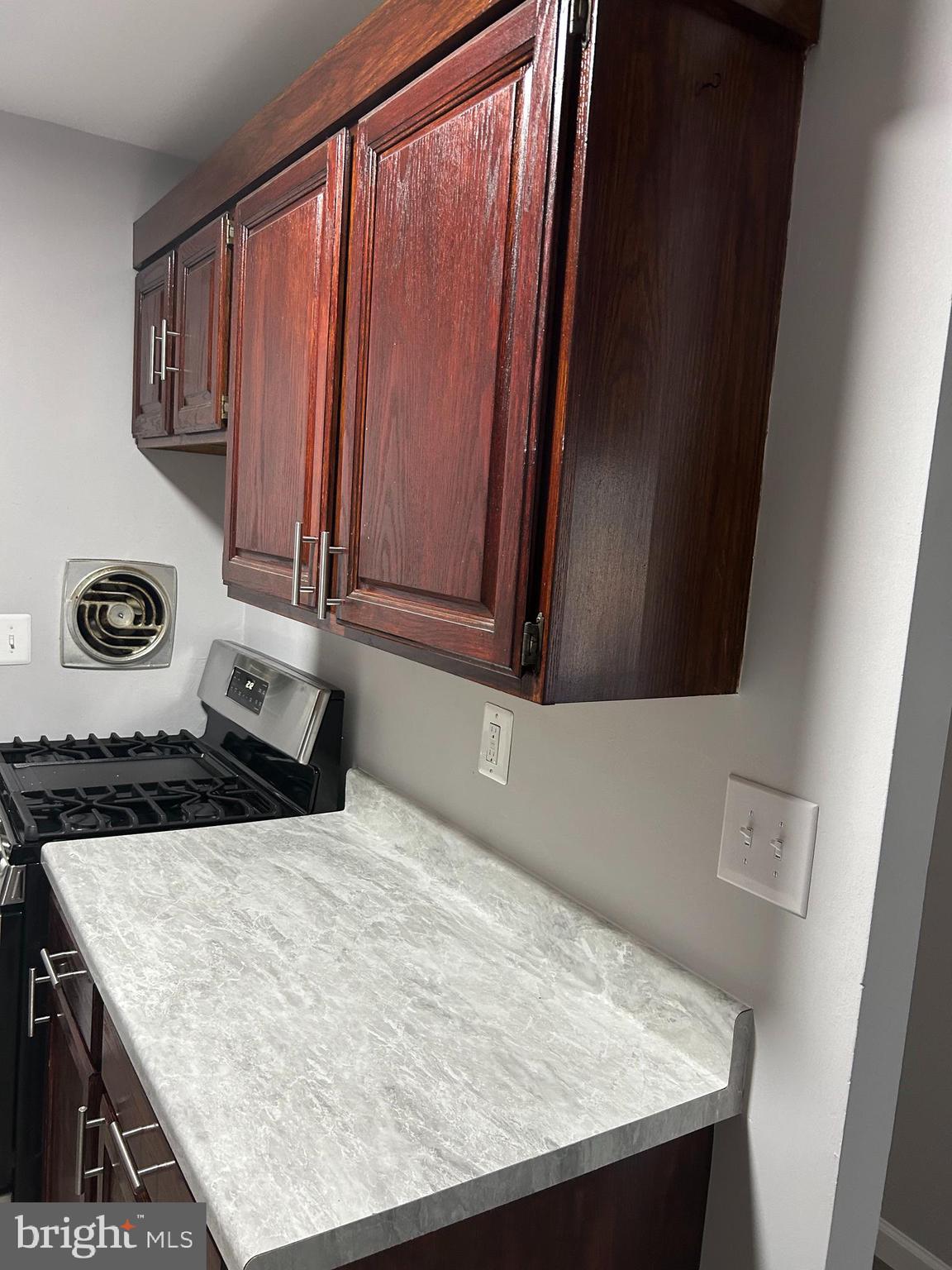 FRENCHMANS CREEK - Residential Lease