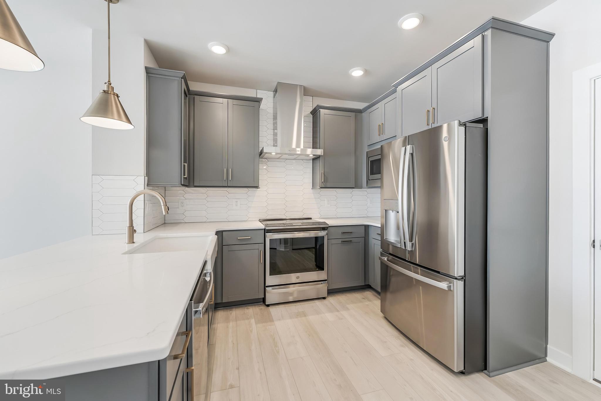 ONE LOUDOUN - Residential Lease