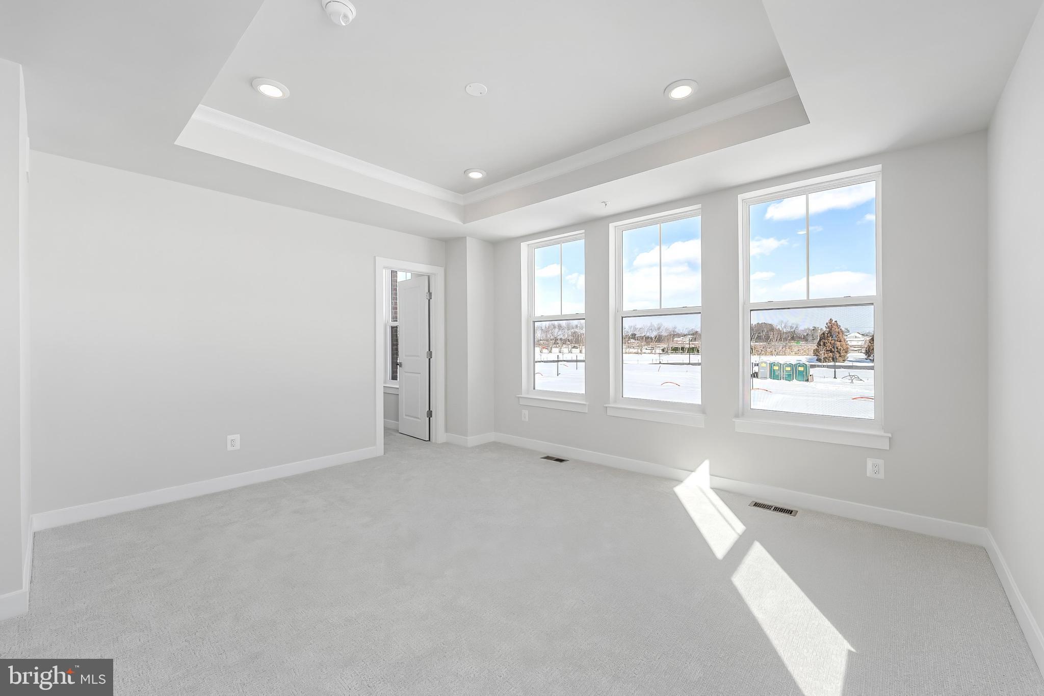 ONE LOUDOUN - Residential Lease