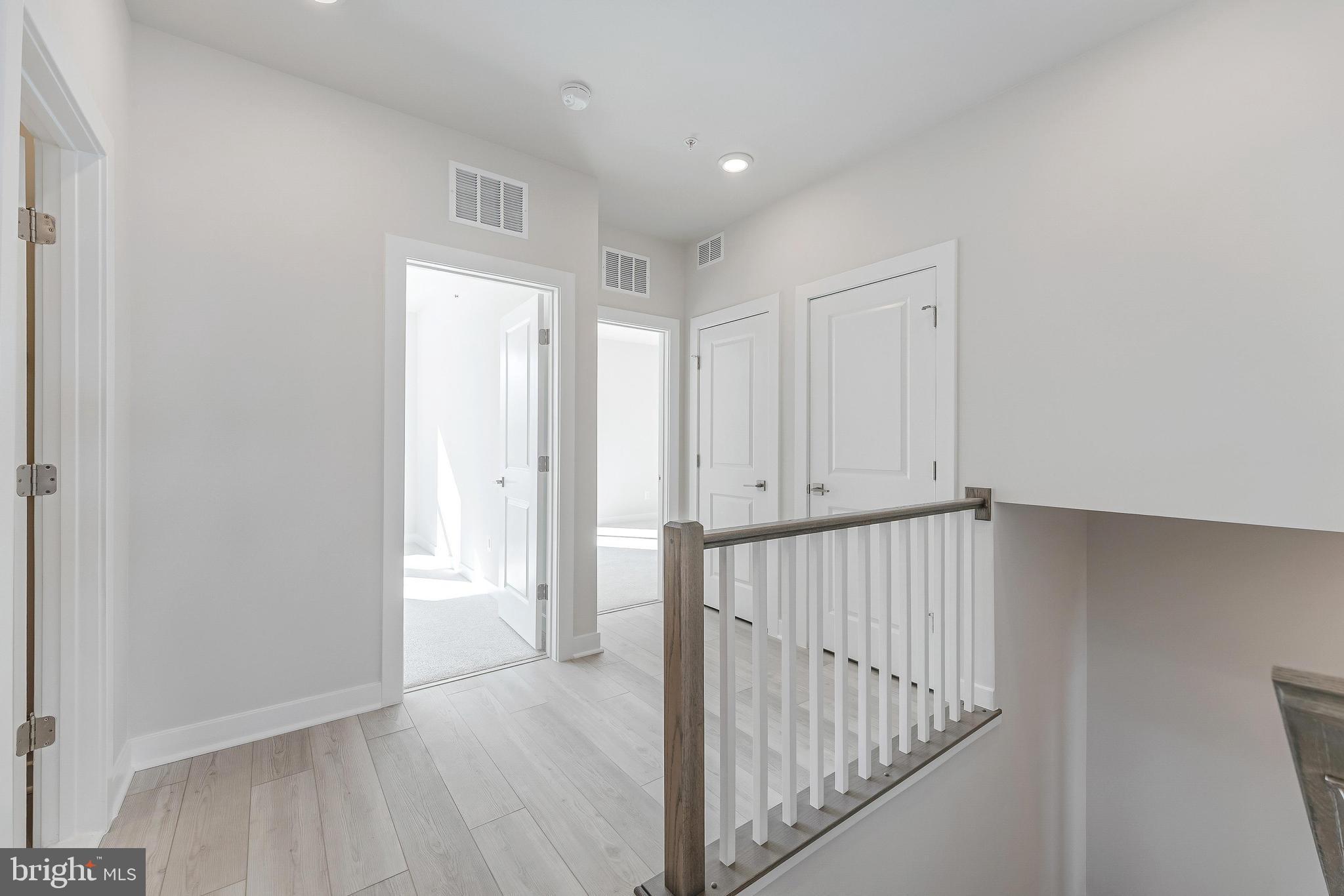 ONE LOUDOUN - Residential Lease