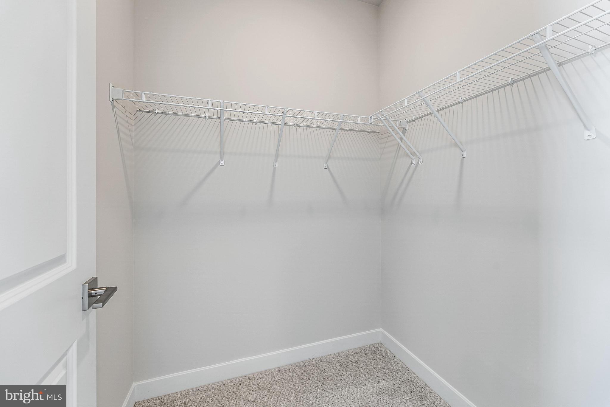 ONE LOUDOUN - Residential Lease