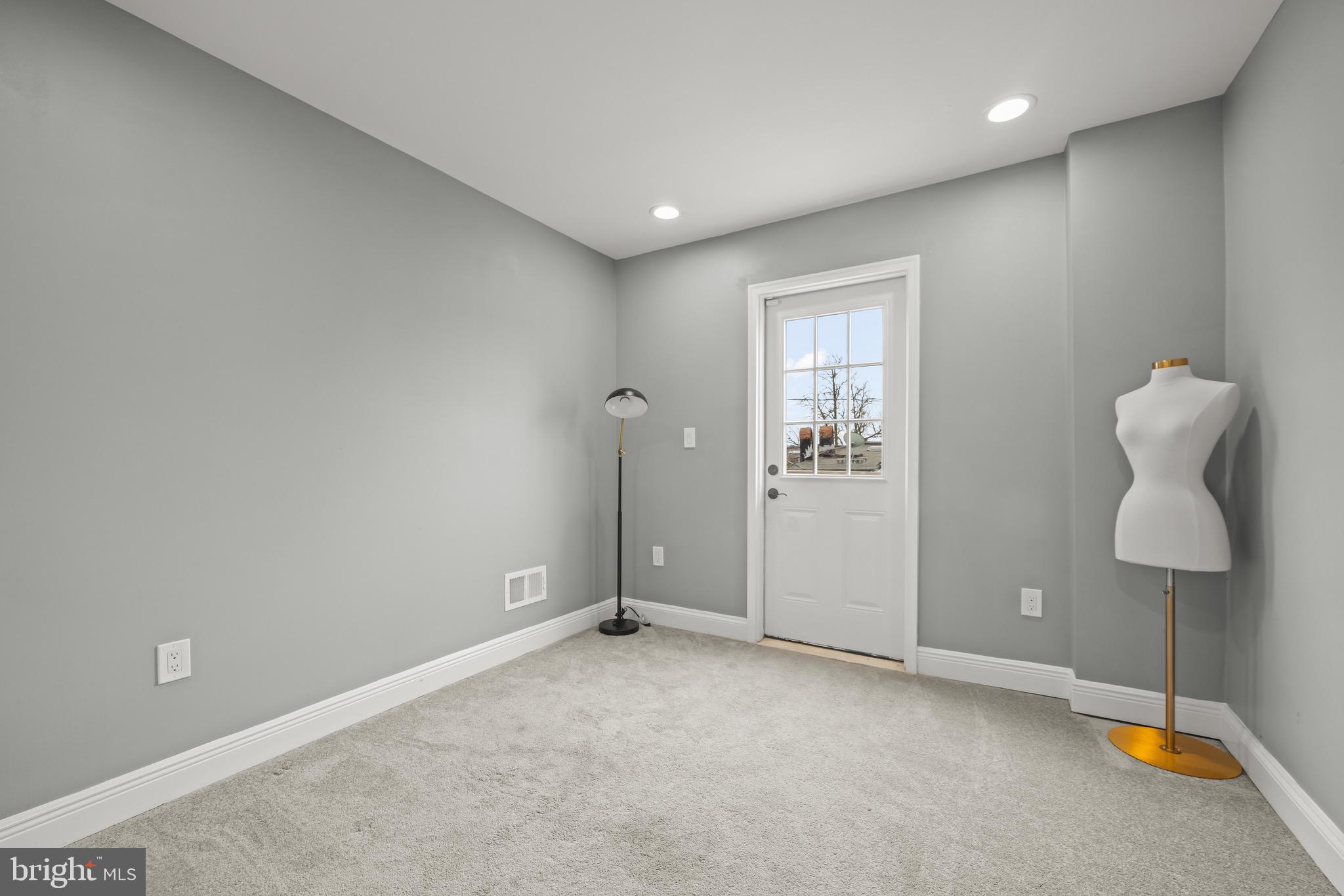 WOODBROOK - Residential