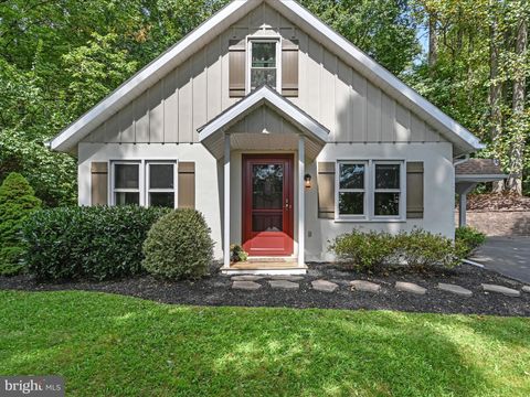 Photo of 124 Ridge Avenue, Ephrata, PA 17522 (MLS # PALA2056716)