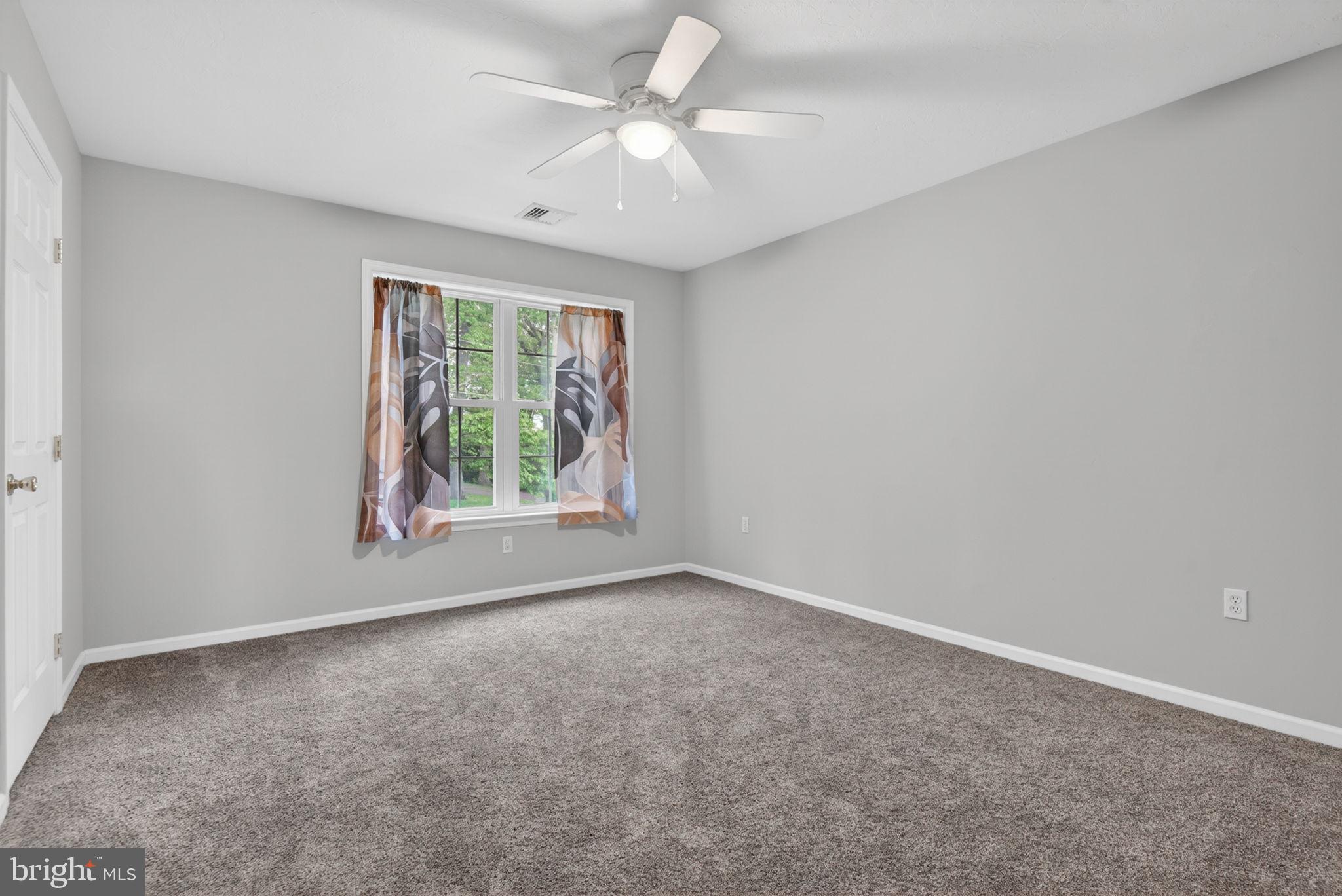 EAGLE VIEW - Residential