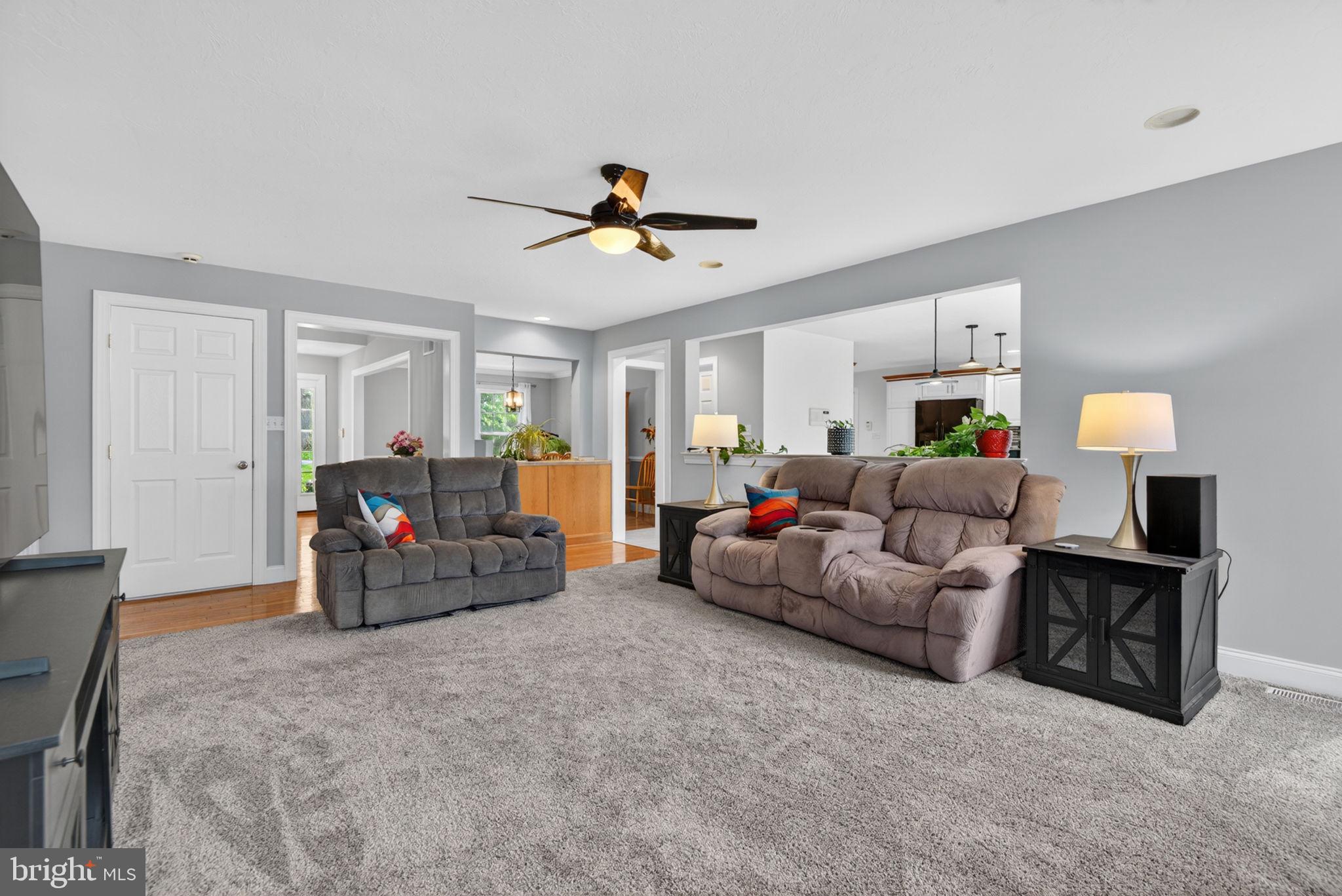 EAGLE VIEW - Residential