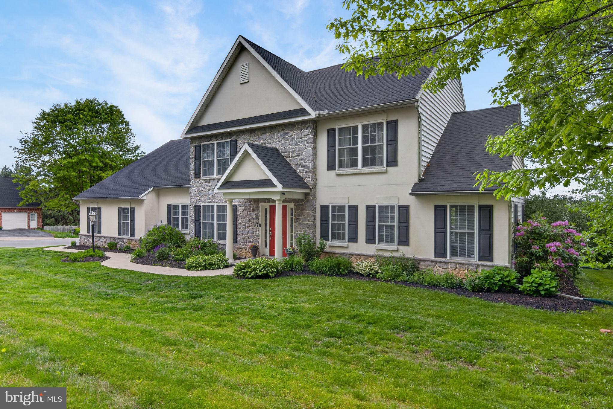 EAGLE VIEW - Residential