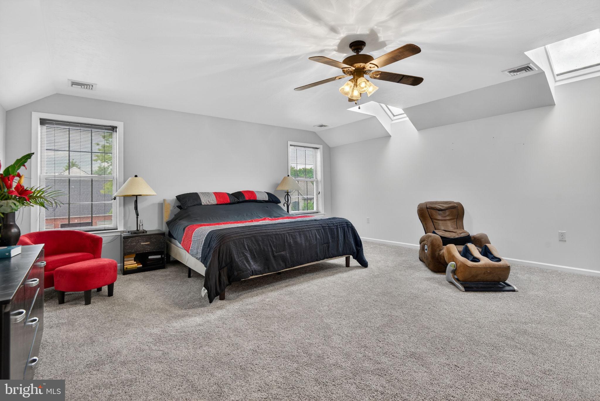 EAGLE VIEW - Residential