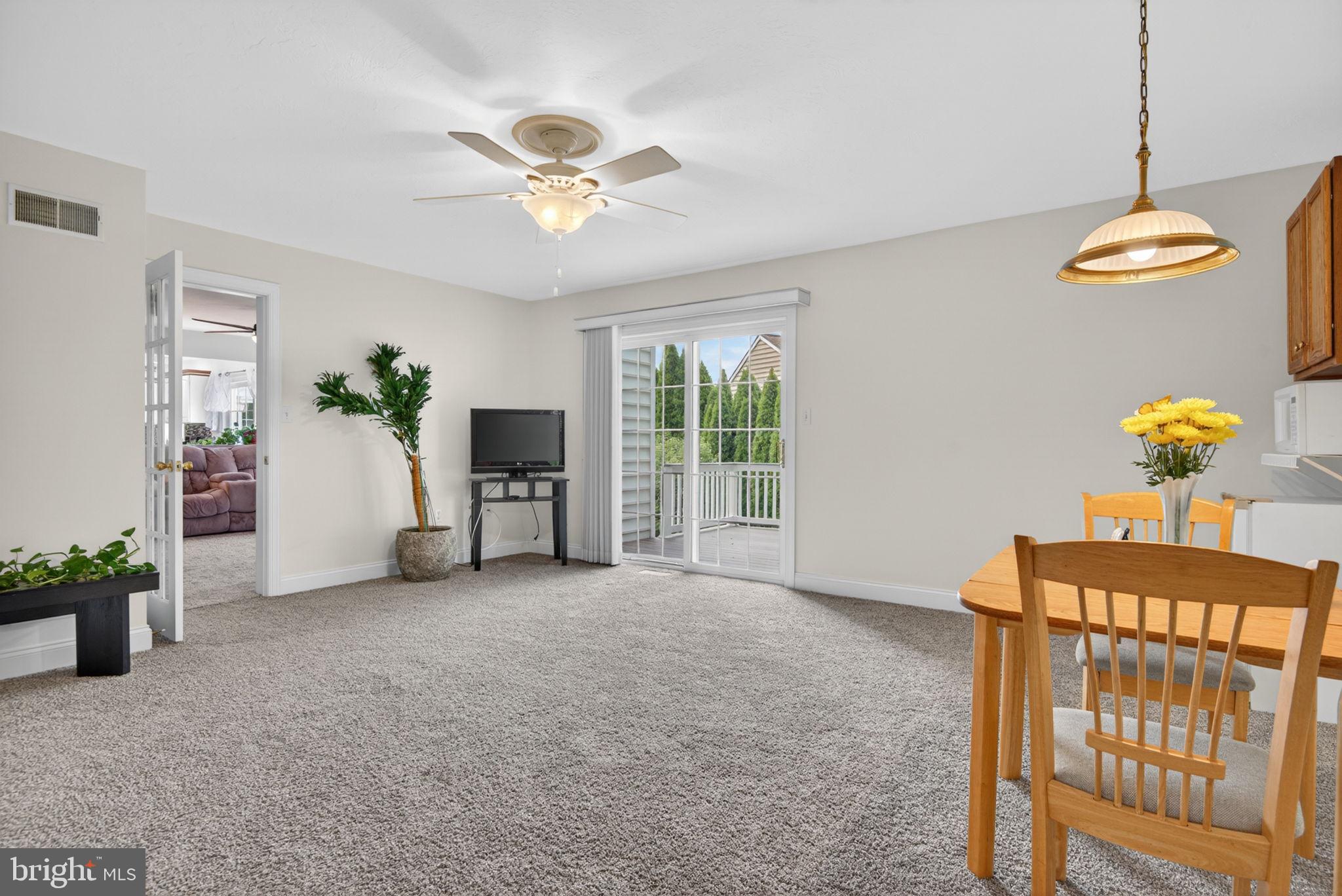 EAGLE VIEW - Residential