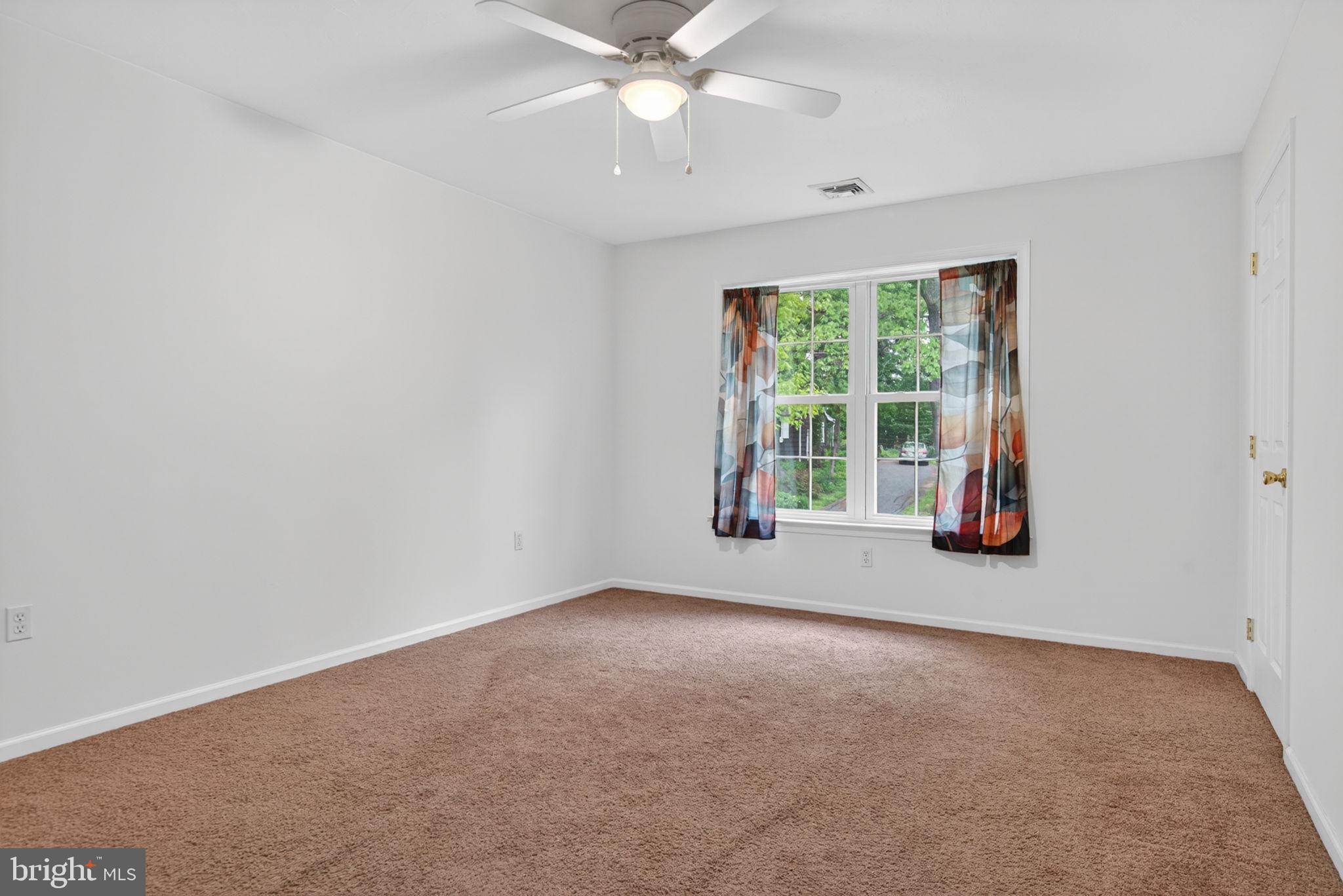 EAGLE VIEW - Residential