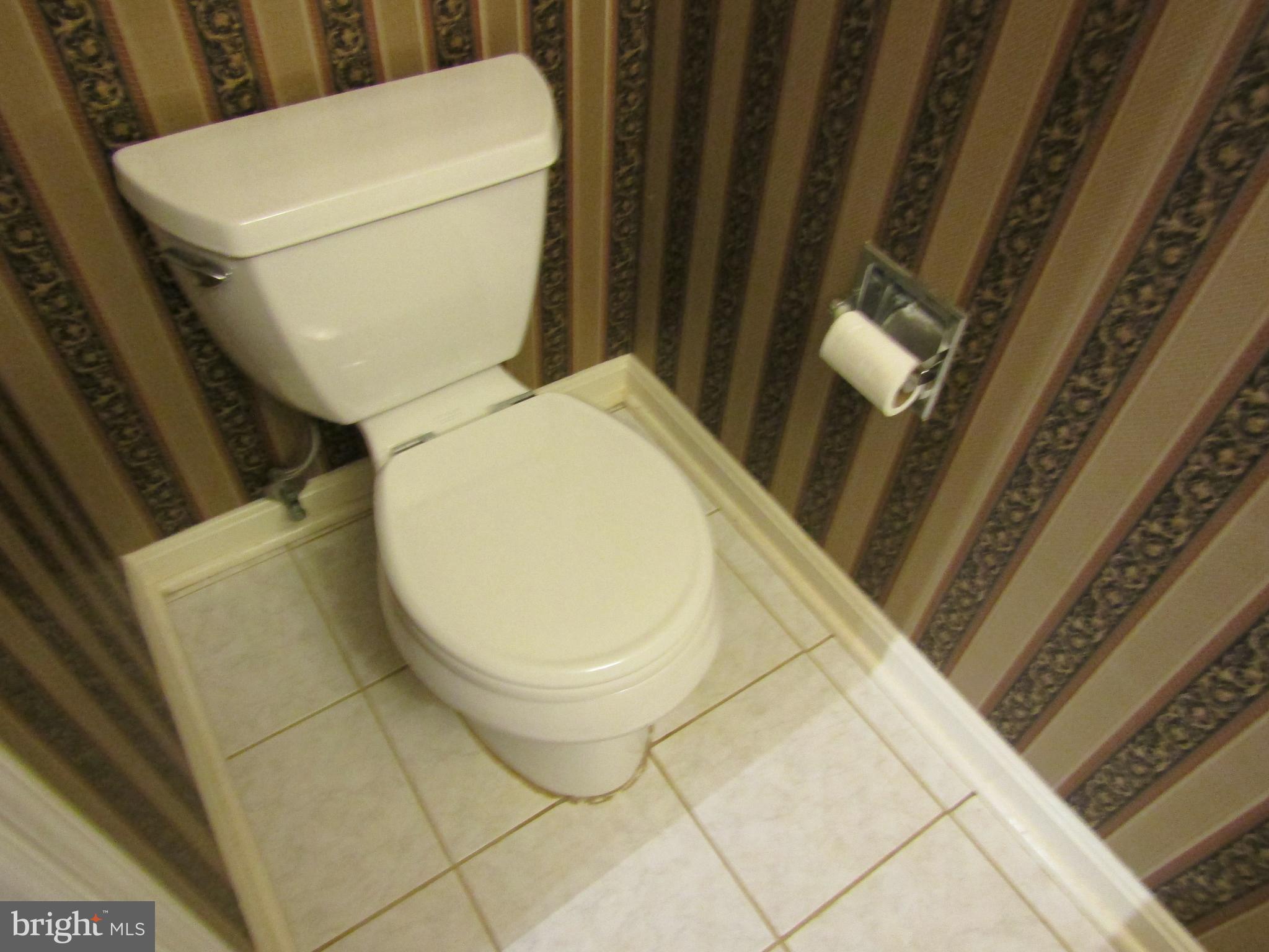 CENTREVILLE GREEN - Residential Lease