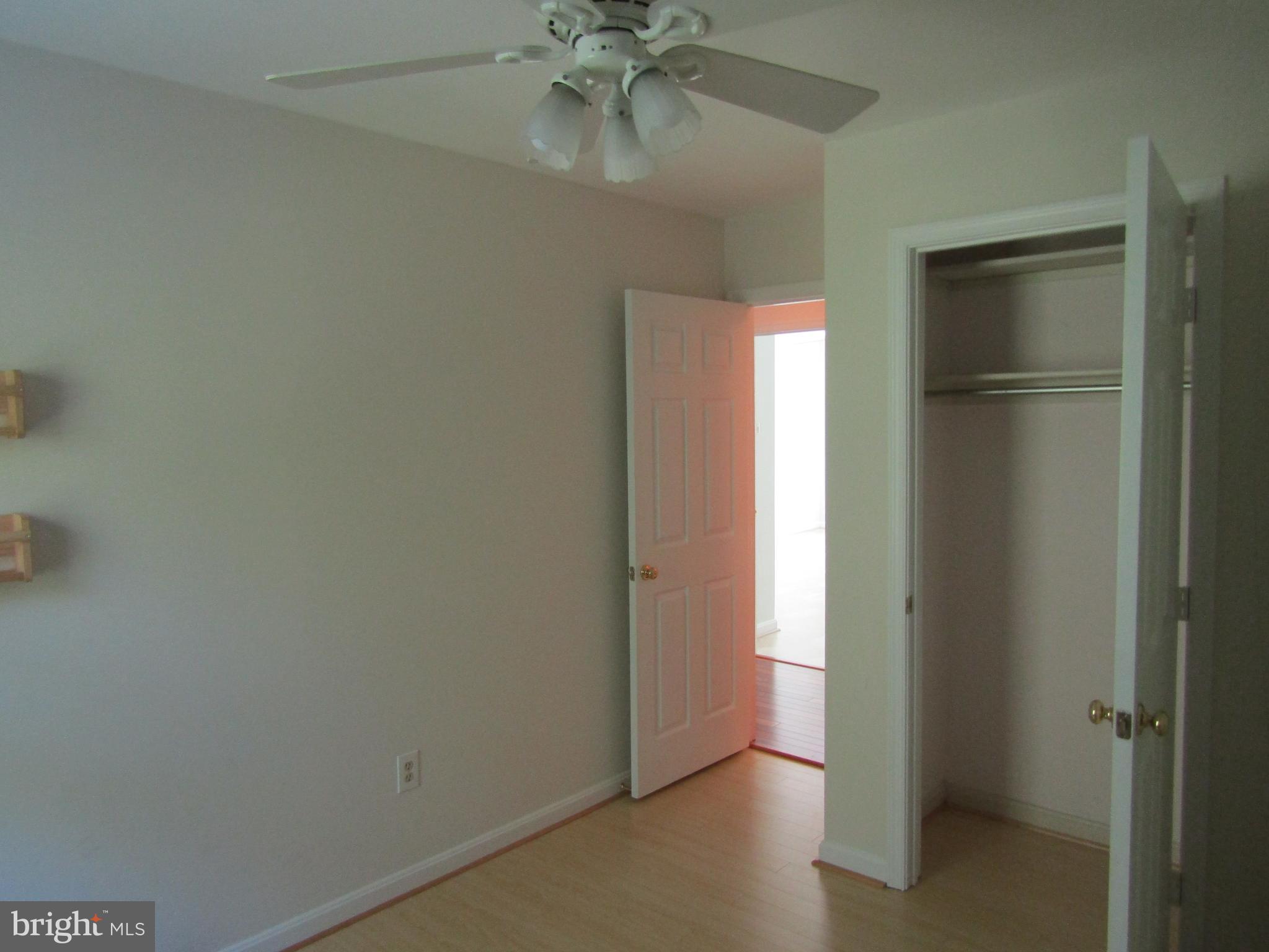 CENTREVILLE GREEN - Residential Lease