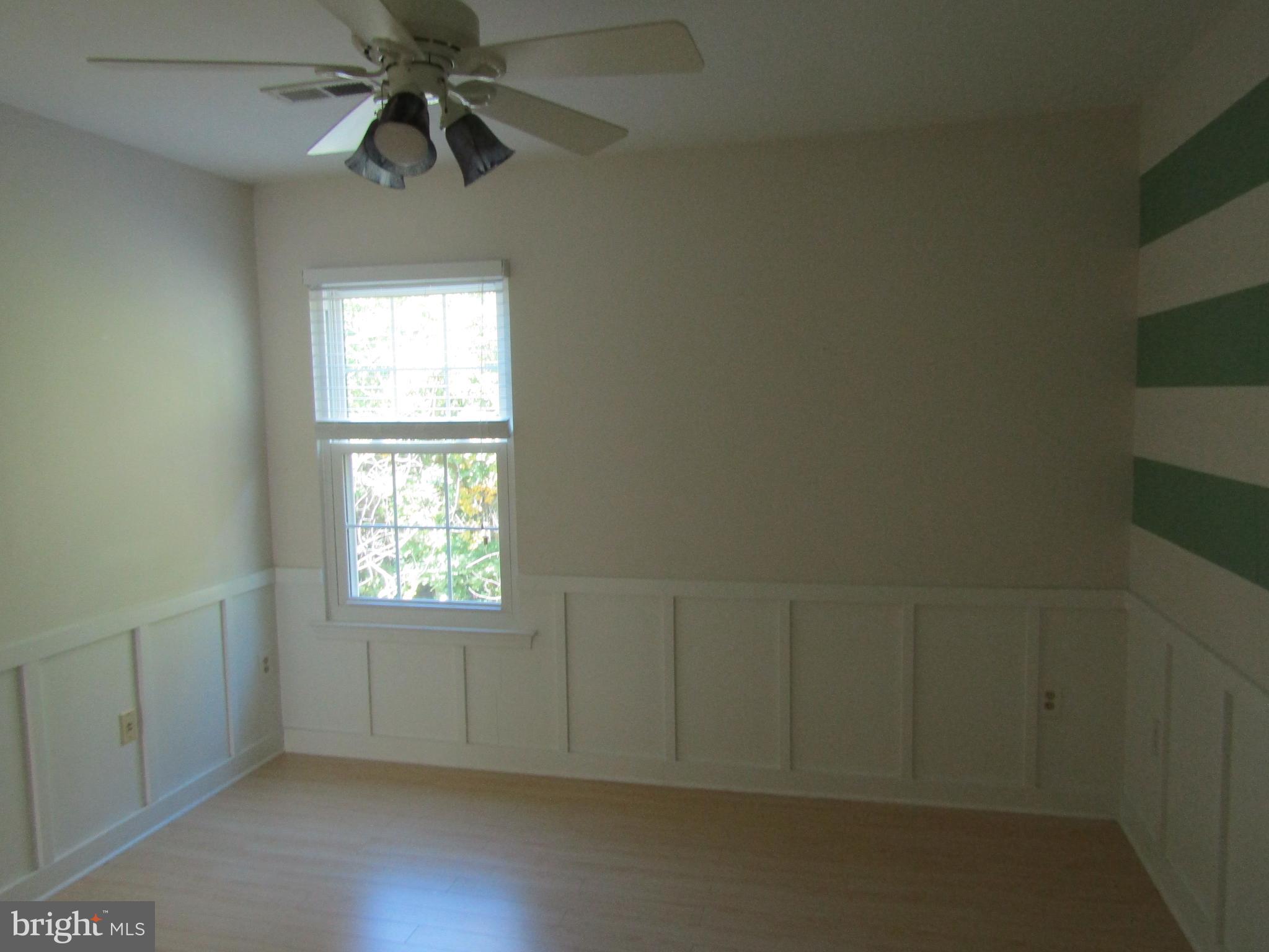 CENTREVILLE GREEN - Residential Lease