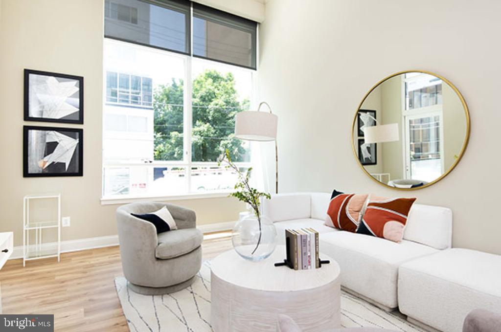 LOGAN SQUARE - Residential Lease