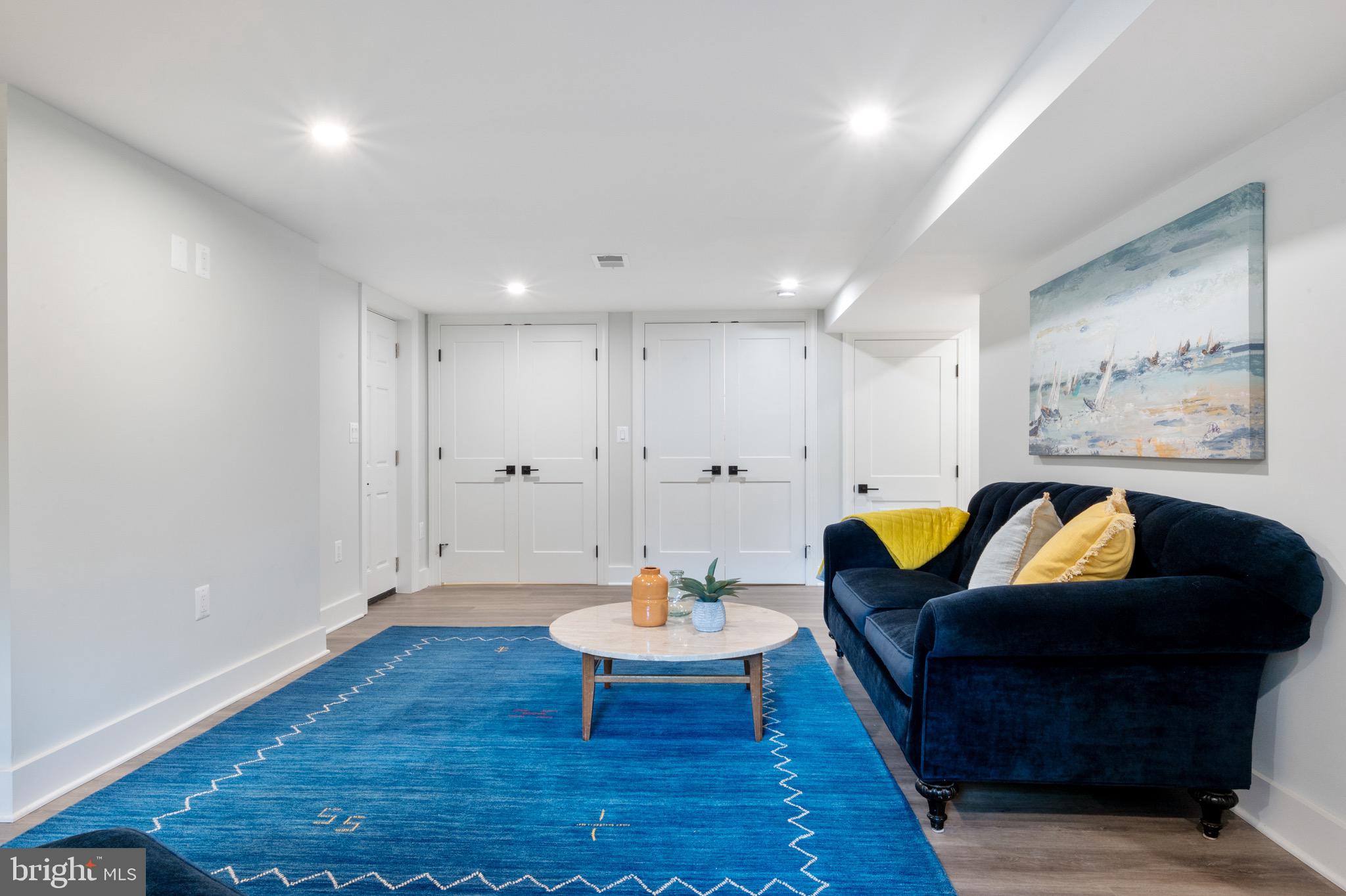 WELLINGTON - Residential