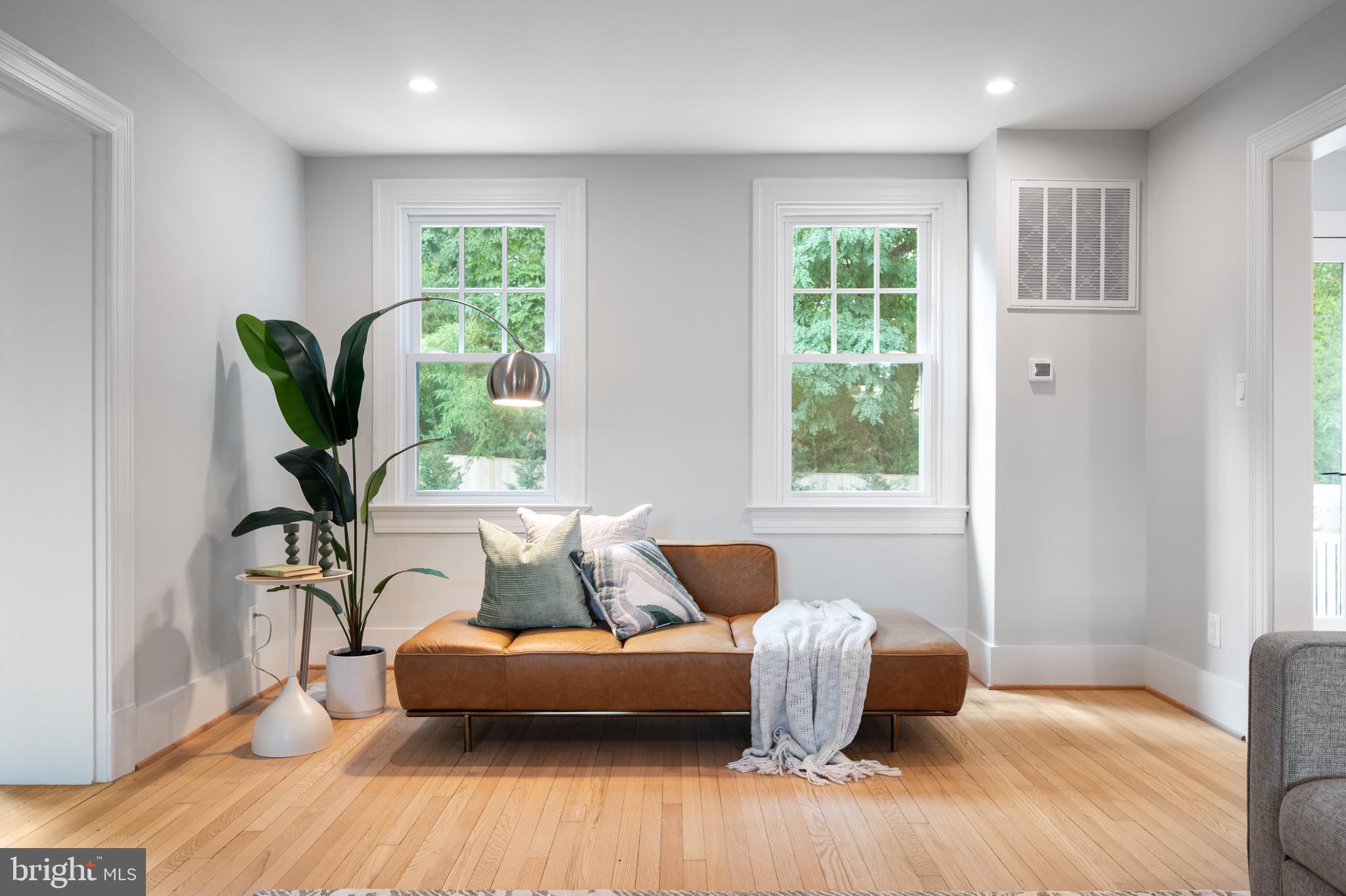 WELLINGTON - Residential