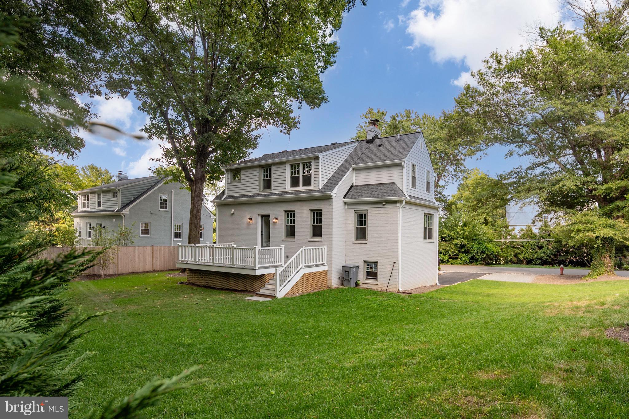 WELLINGTON - Residential