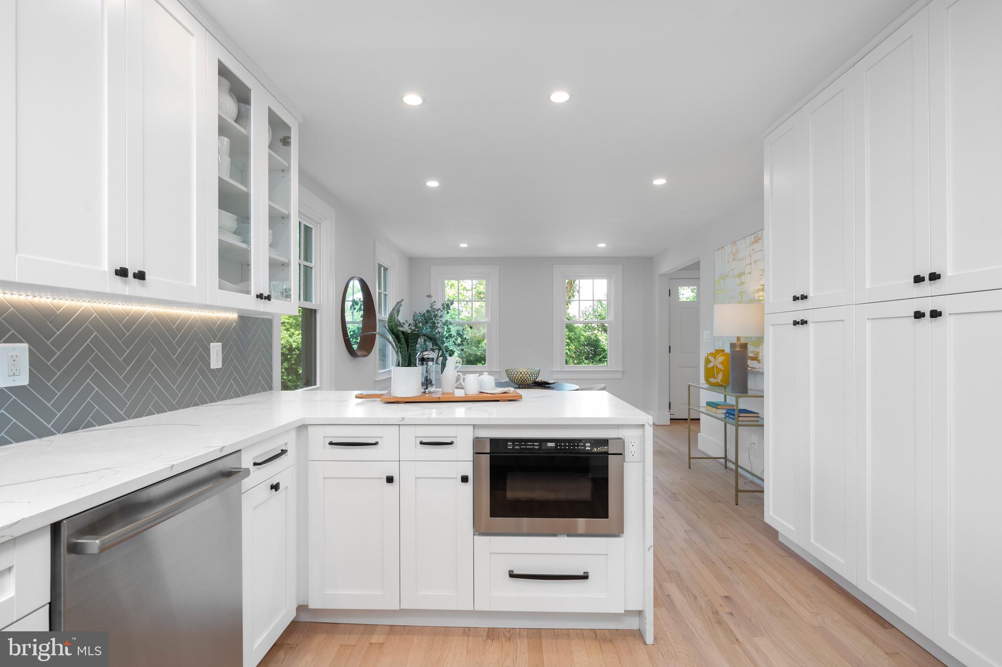 WELLINGTON - Residential