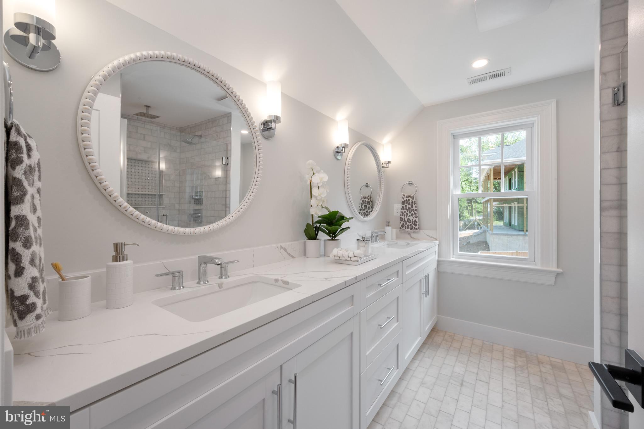 WELLINGTON - Residential