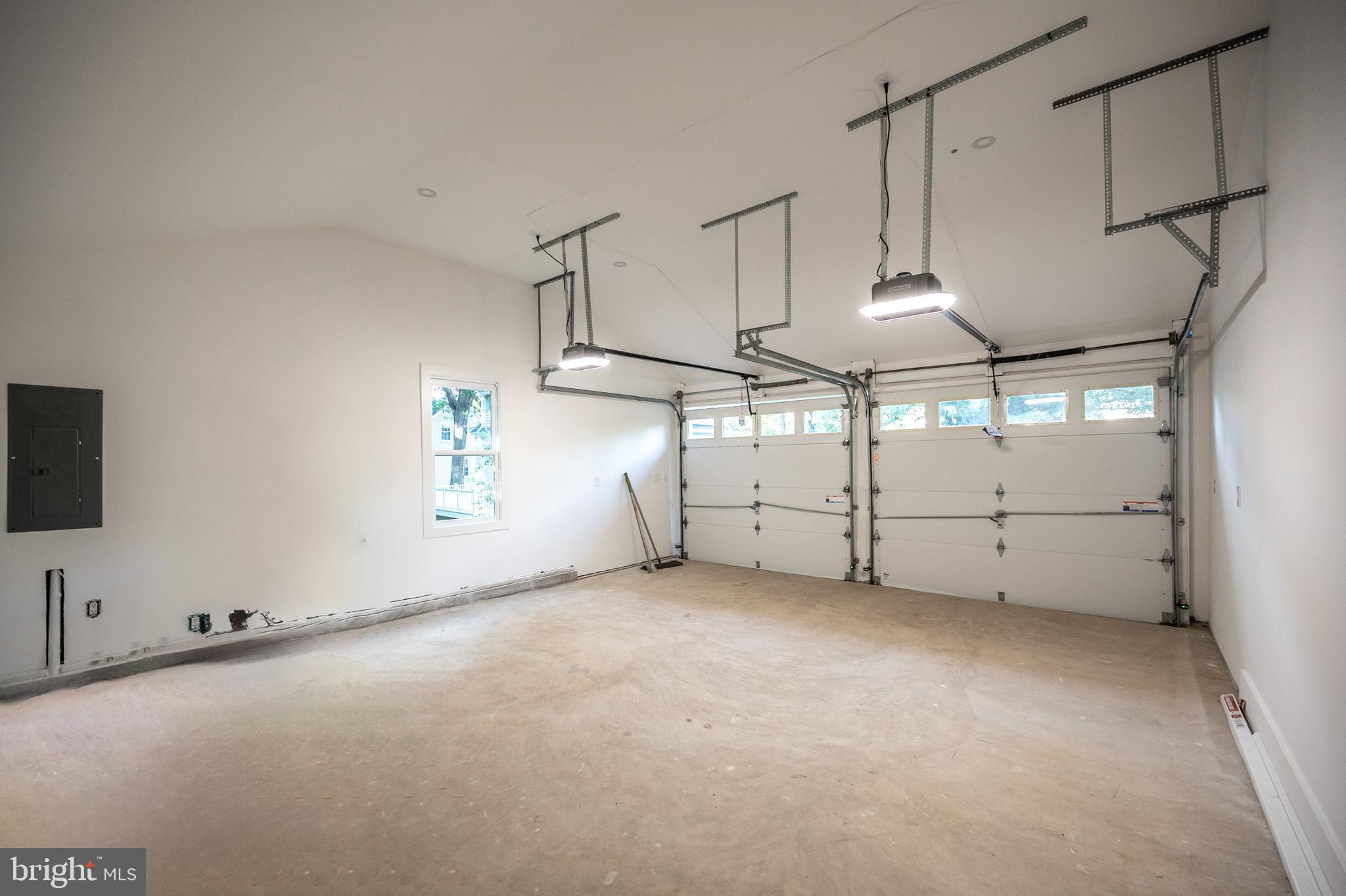 WELLINGTON - Residential