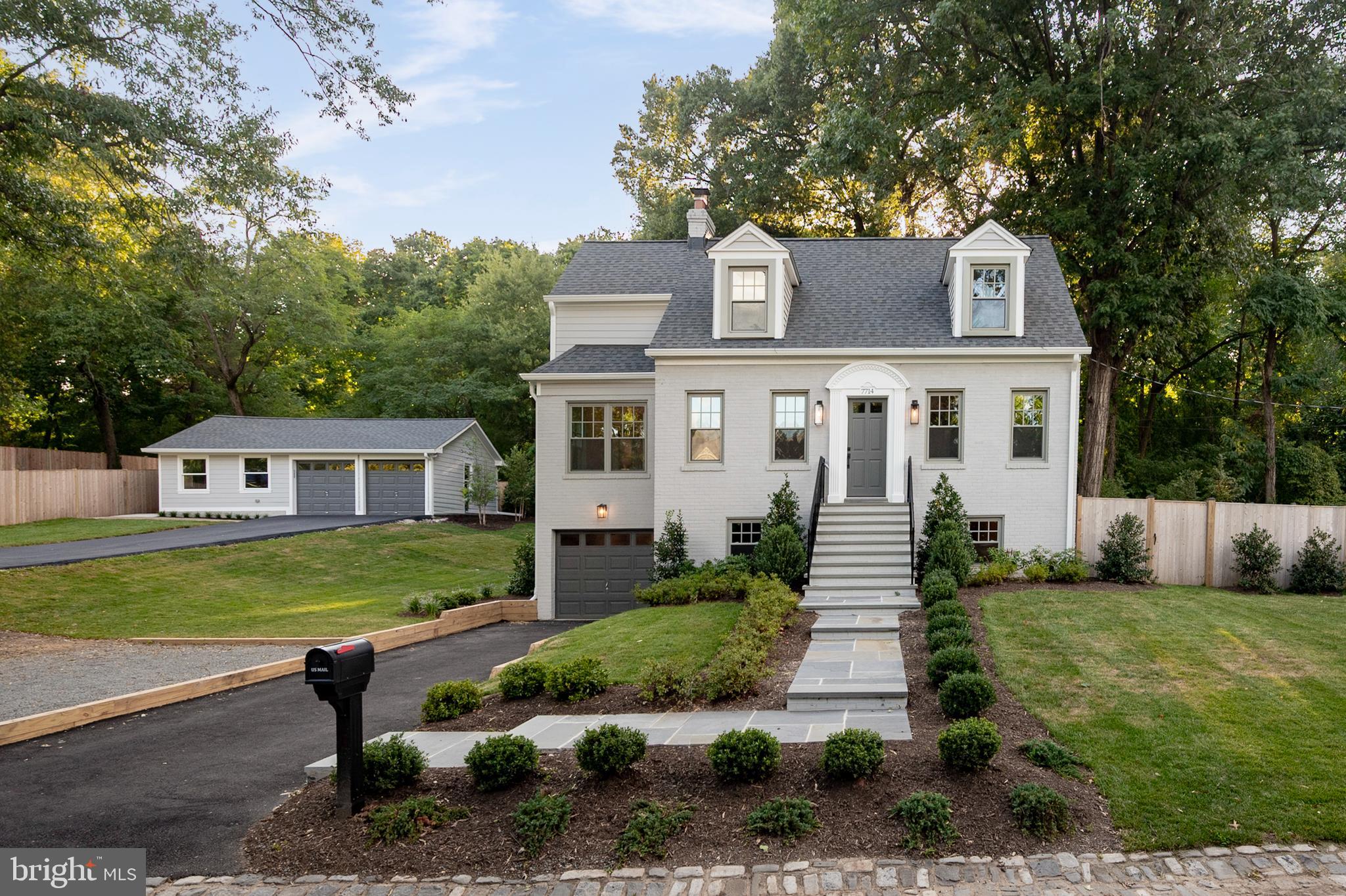 WELLINGTON - Residential