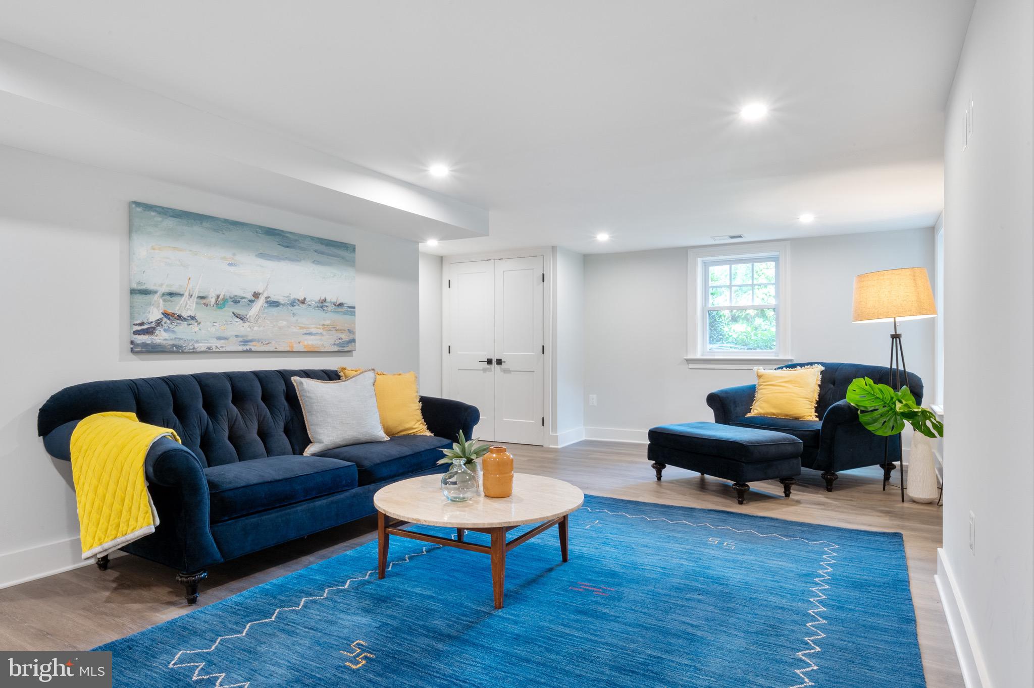 WELLINGTON - Residential