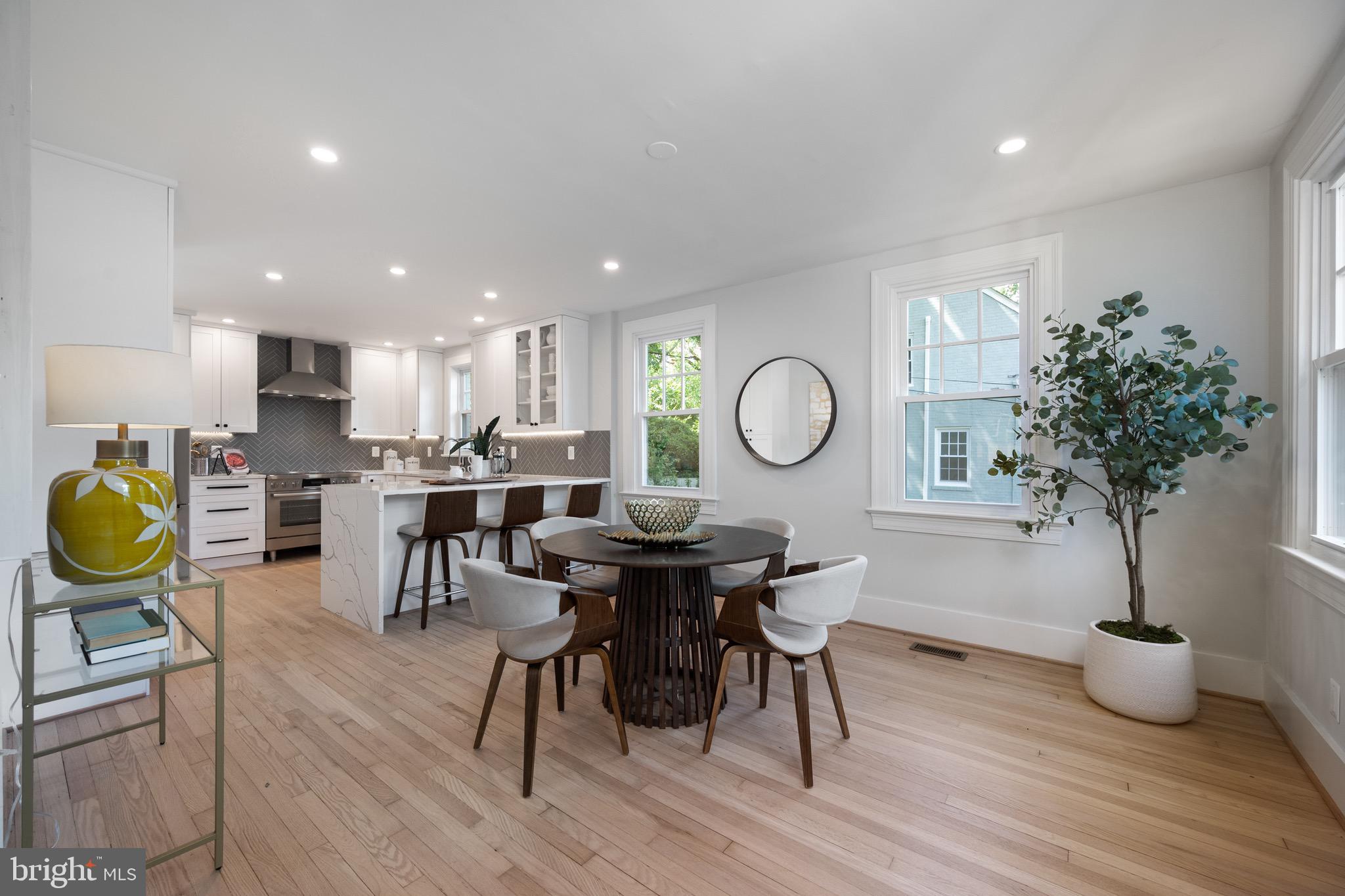 WELLINGTON - Residential