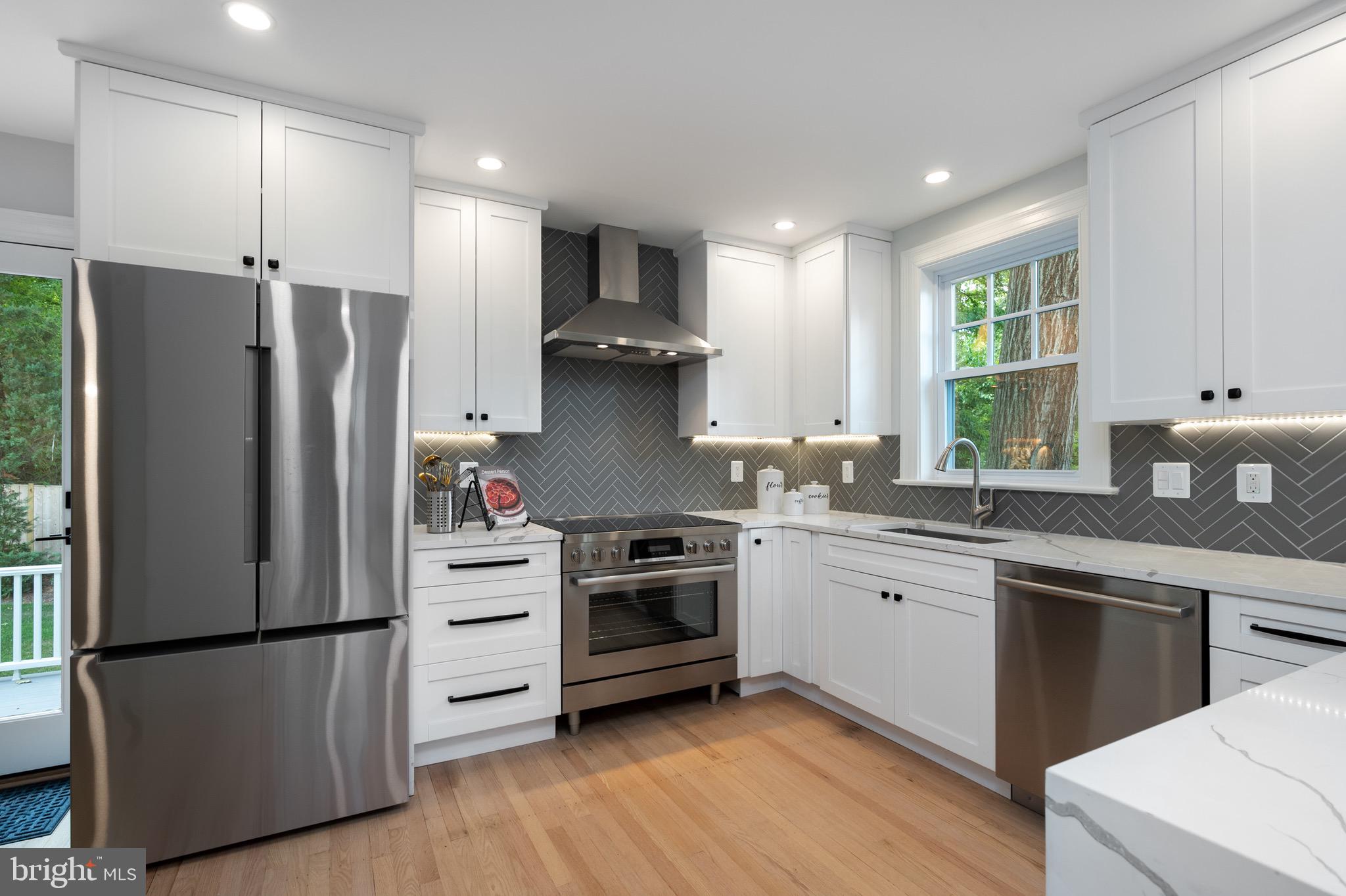 WELLINGTON - Residential