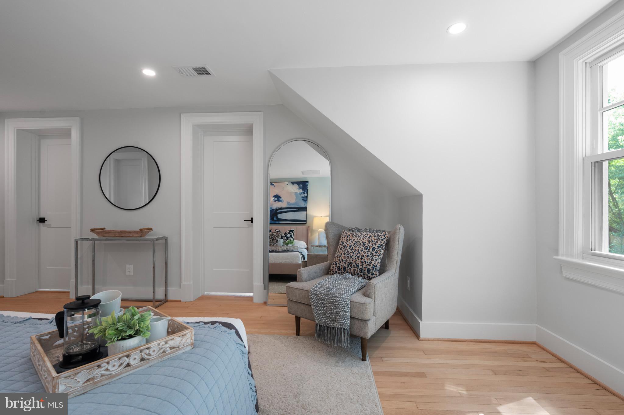 WELLINGTON - Residential