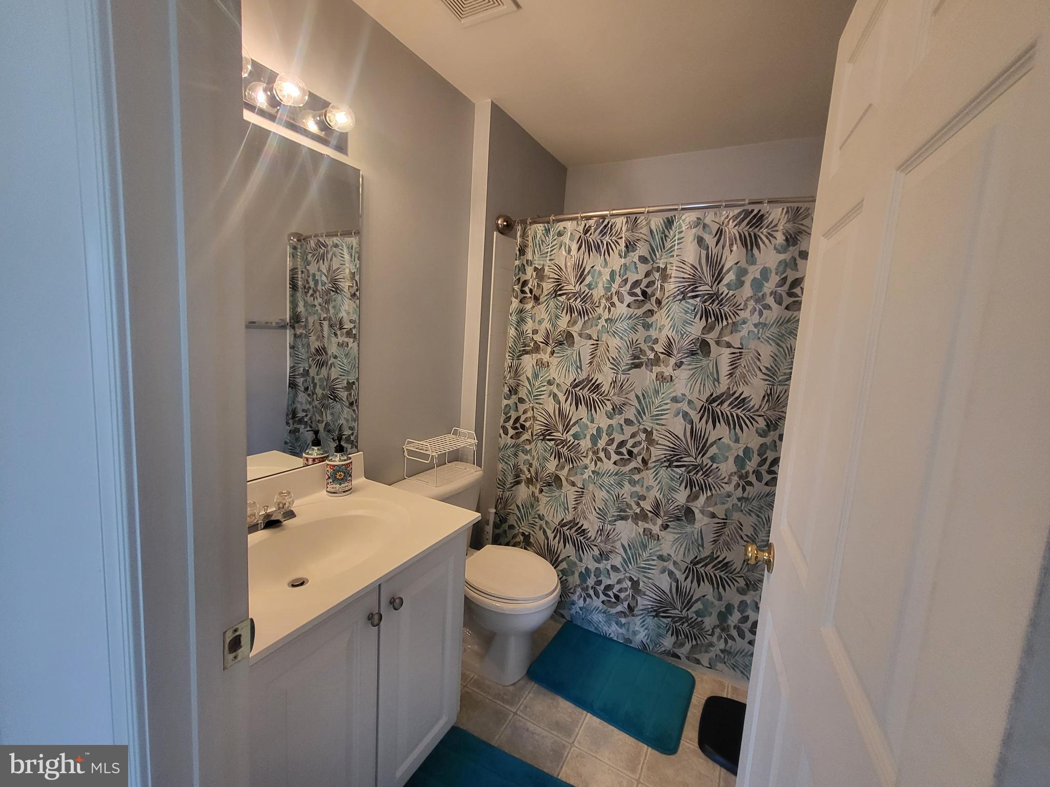 WAYSIDE VILLAGE - Residential Lease