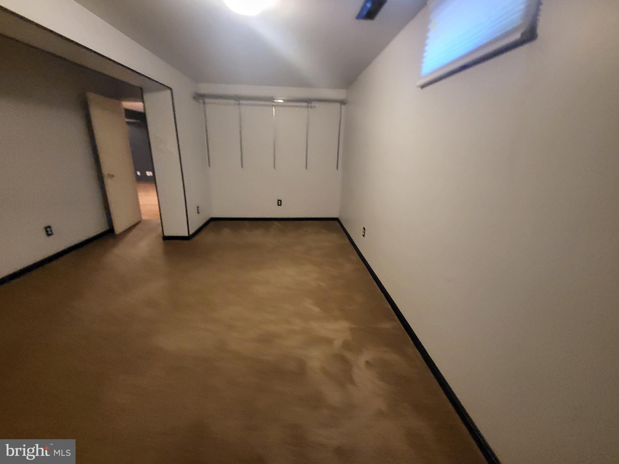 WAYSIDE VILLAGE - Residential Lease