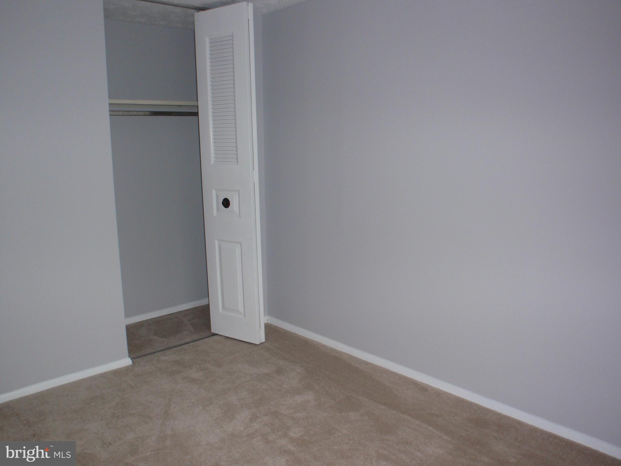 RESTON - Residential Lease