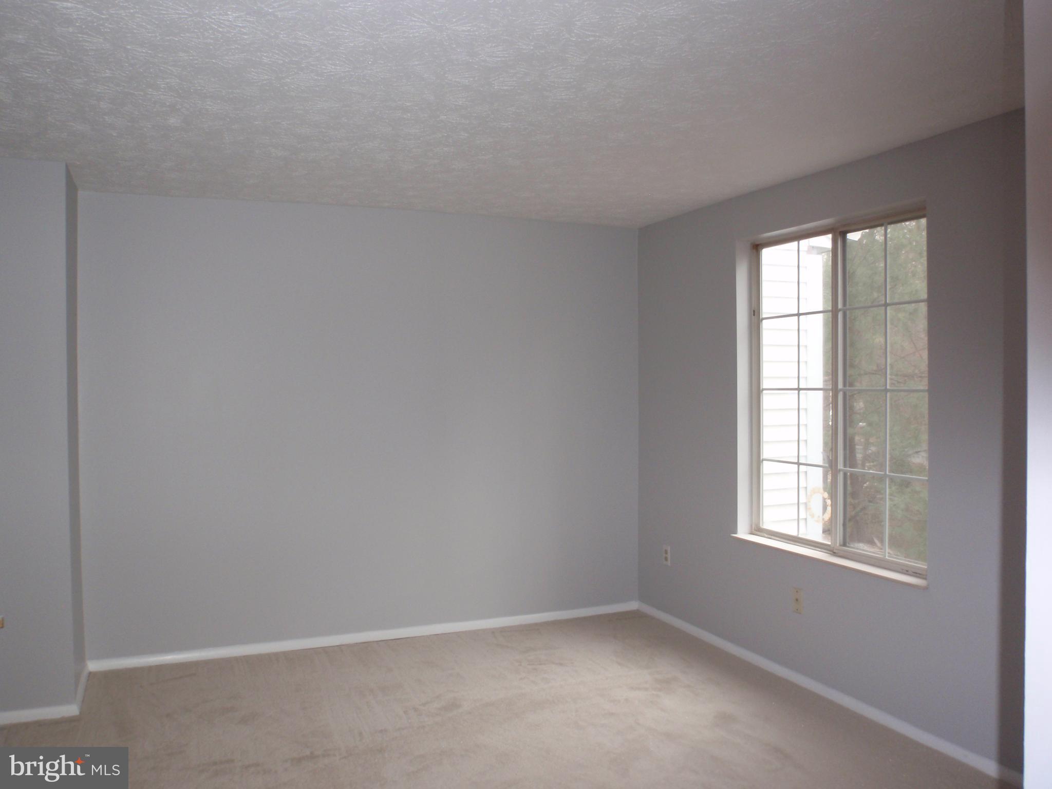 RESTON - Residential Lease