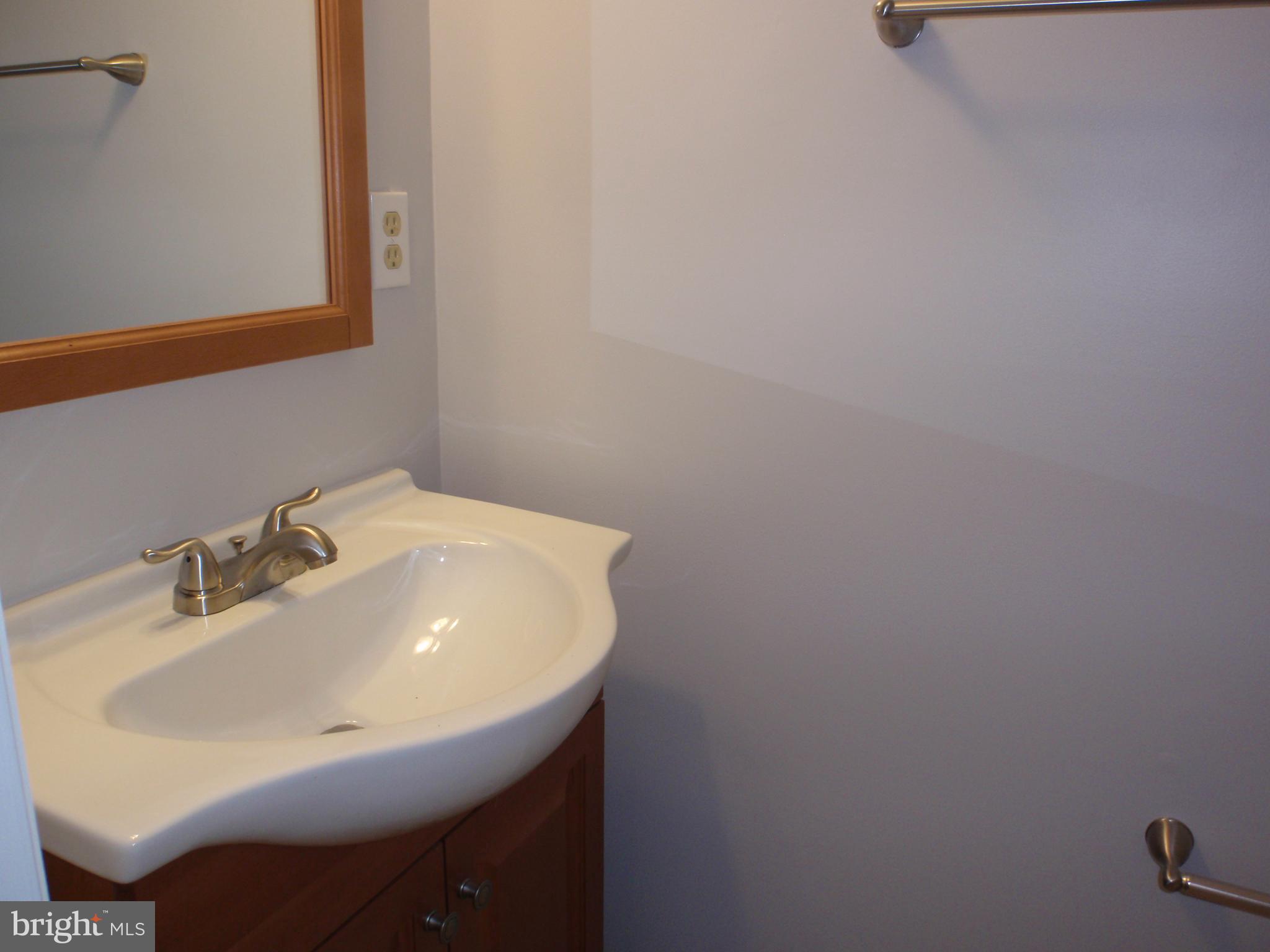 RESTON - Residential Lease