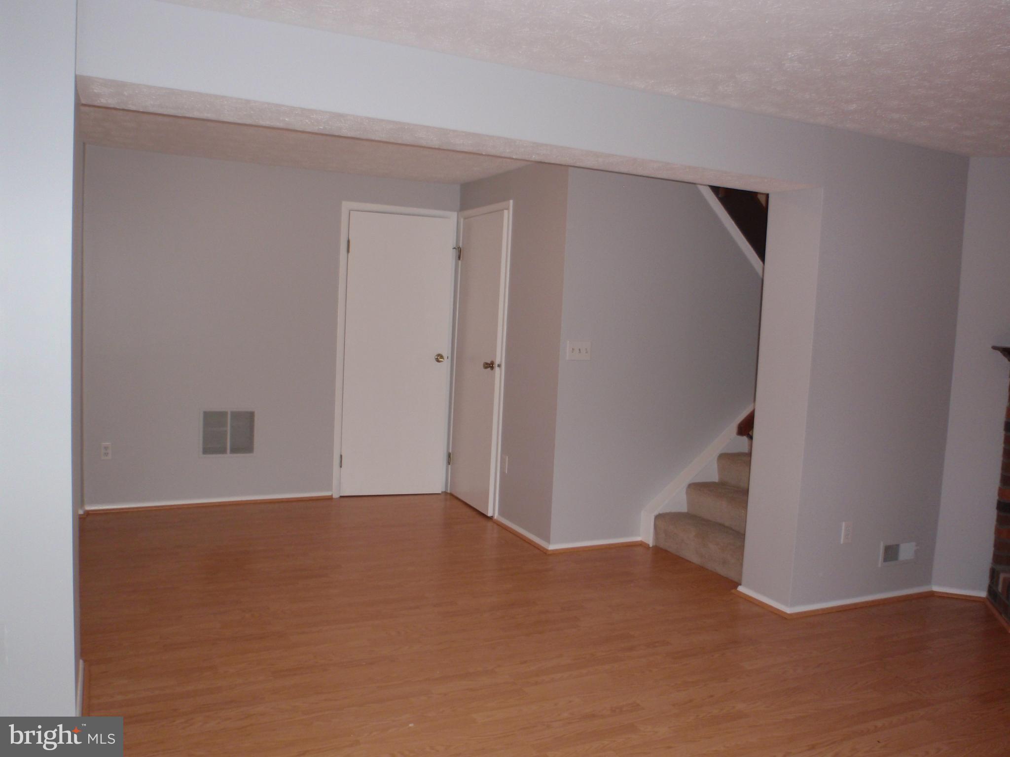 RESTON - Residential Lease